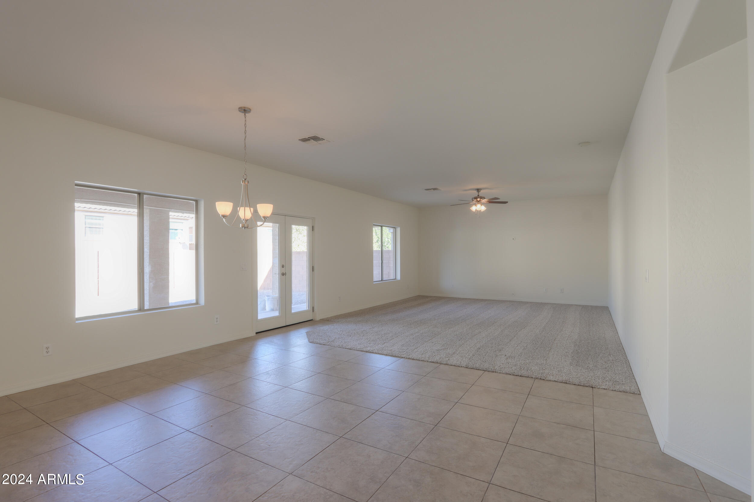 43332 W WILD HORSE Trail