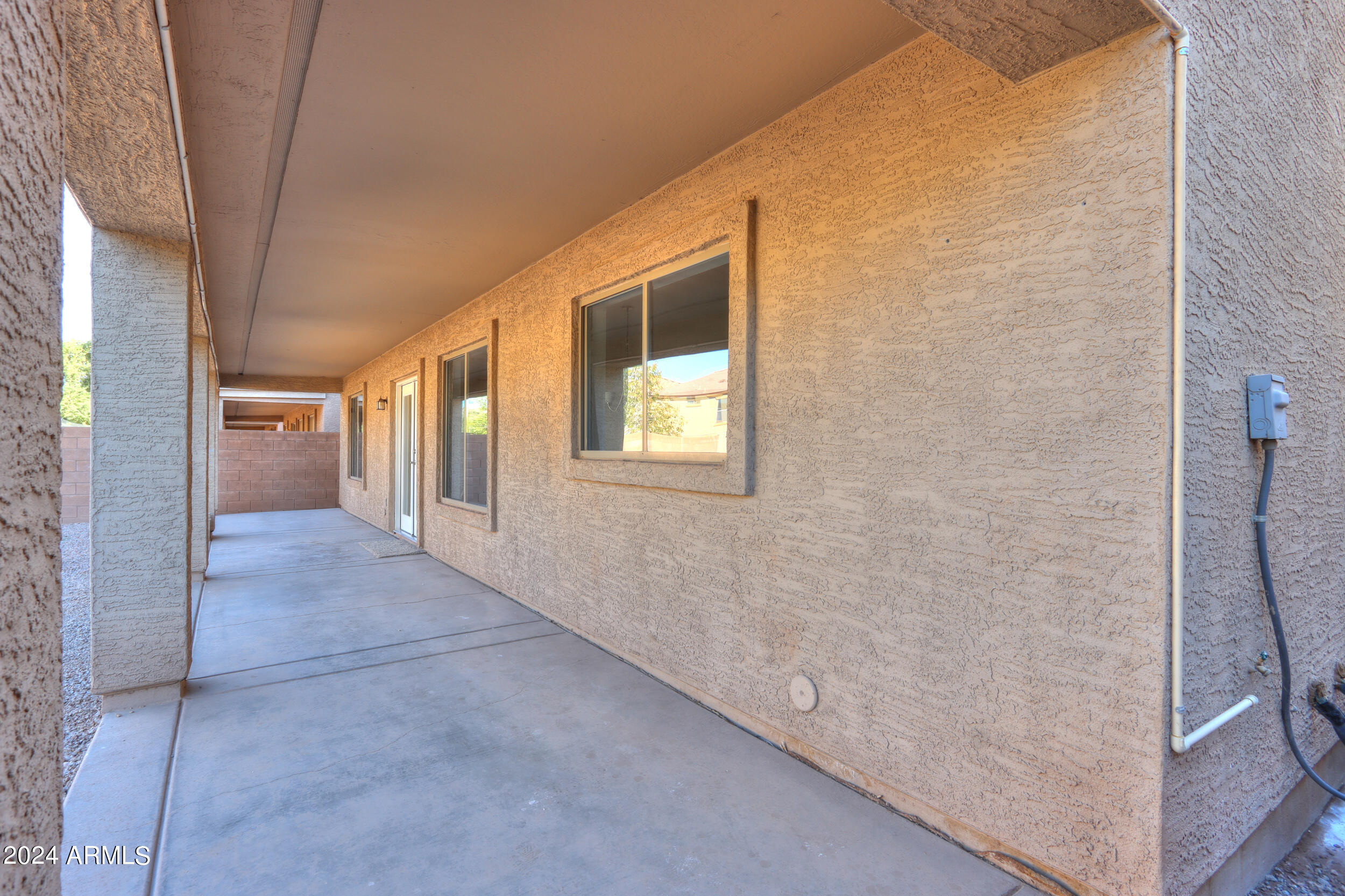 43332 W WILD HORSE Trail
