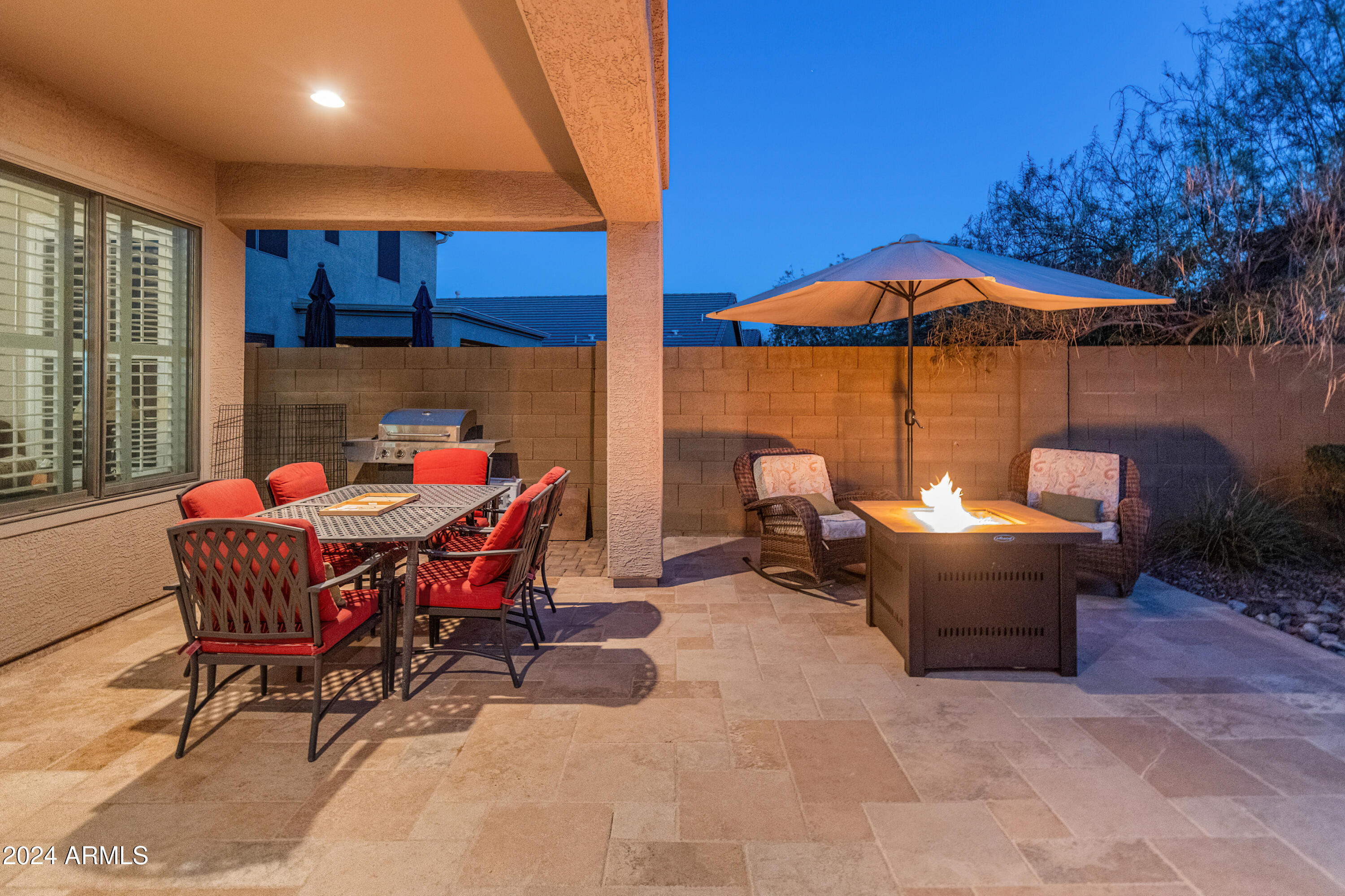 3331 W HEMINGWAY Lane