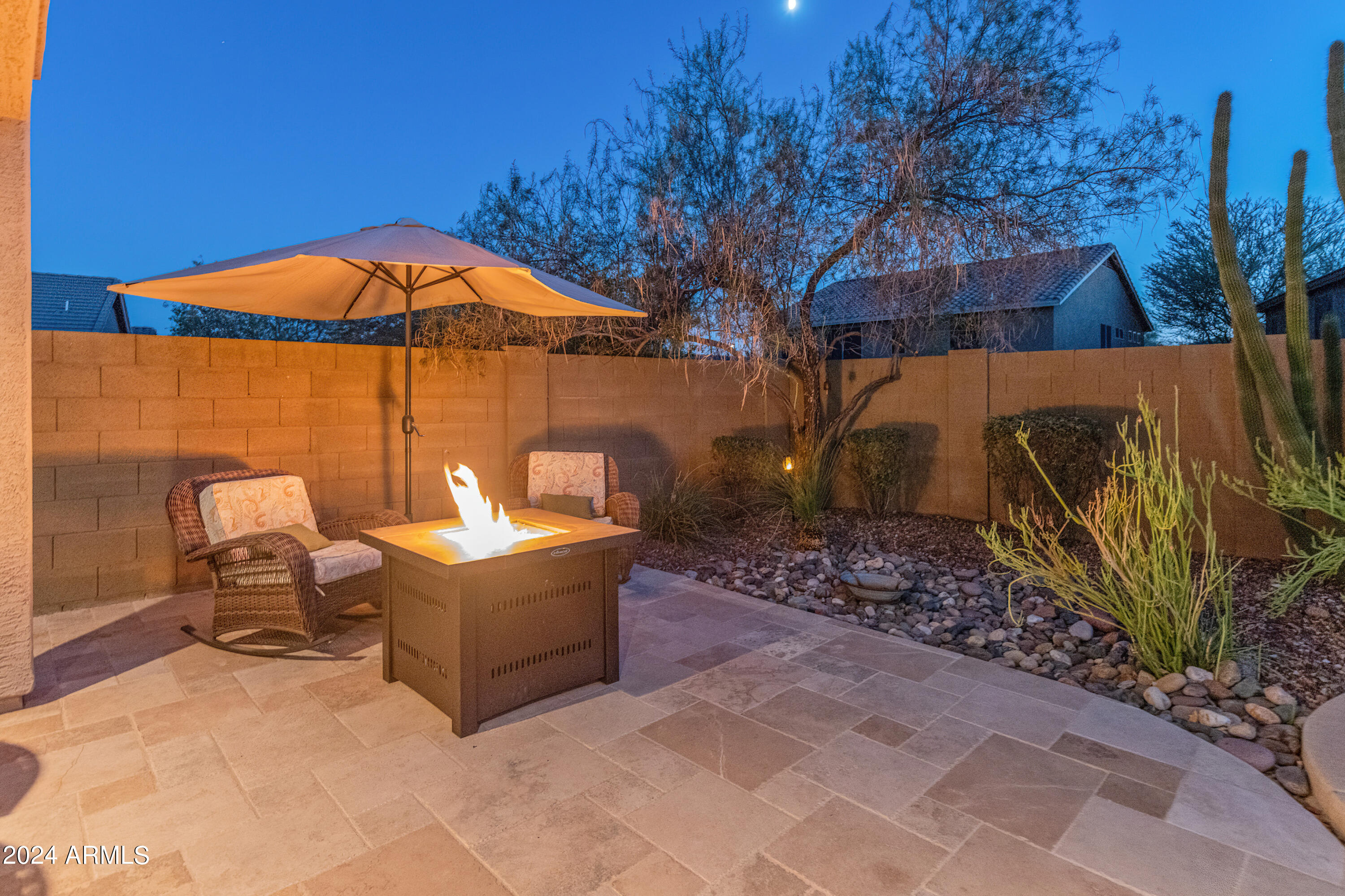 3331 W HEMINGWAY Lane