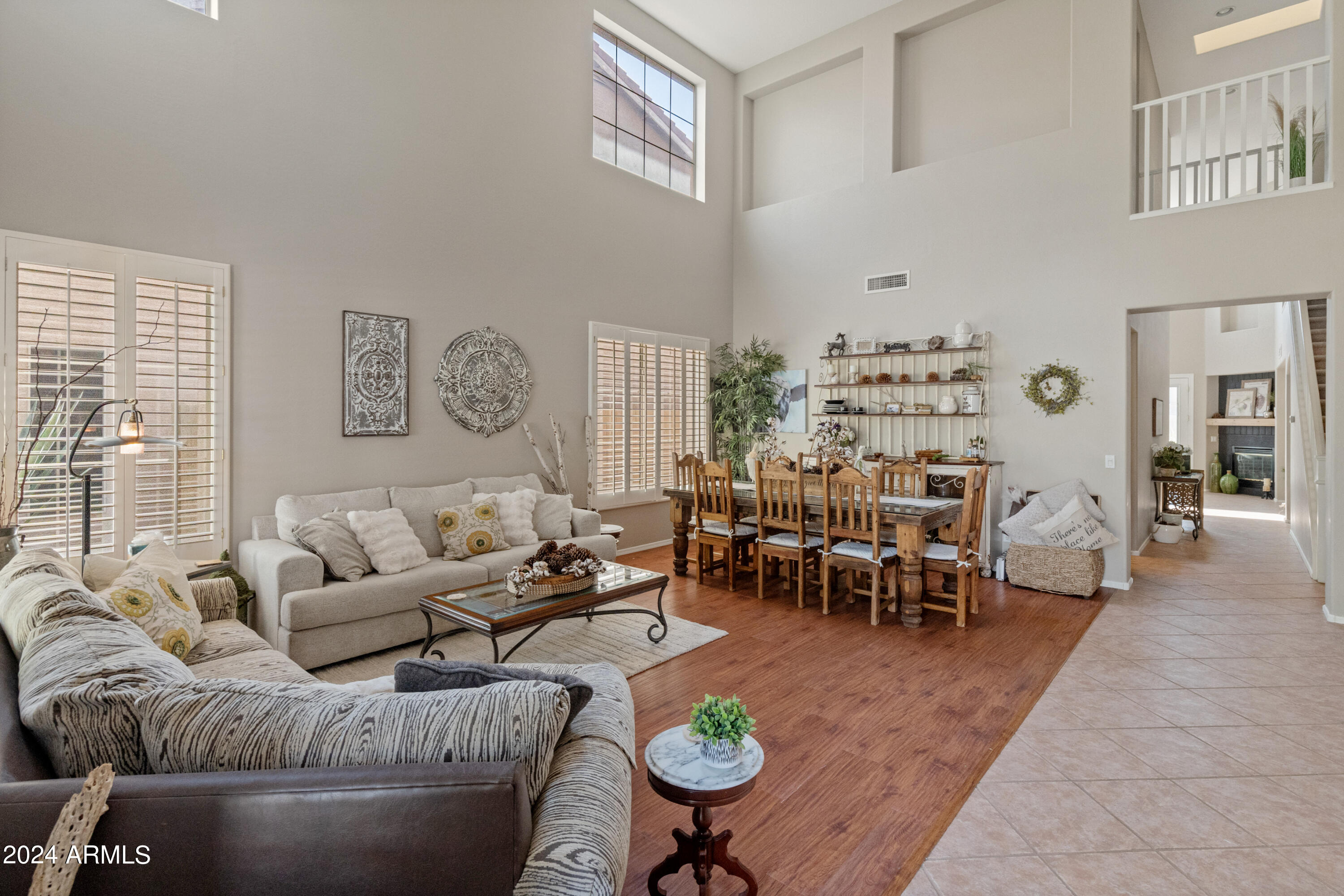 3331 W HEMINGWAY Lane