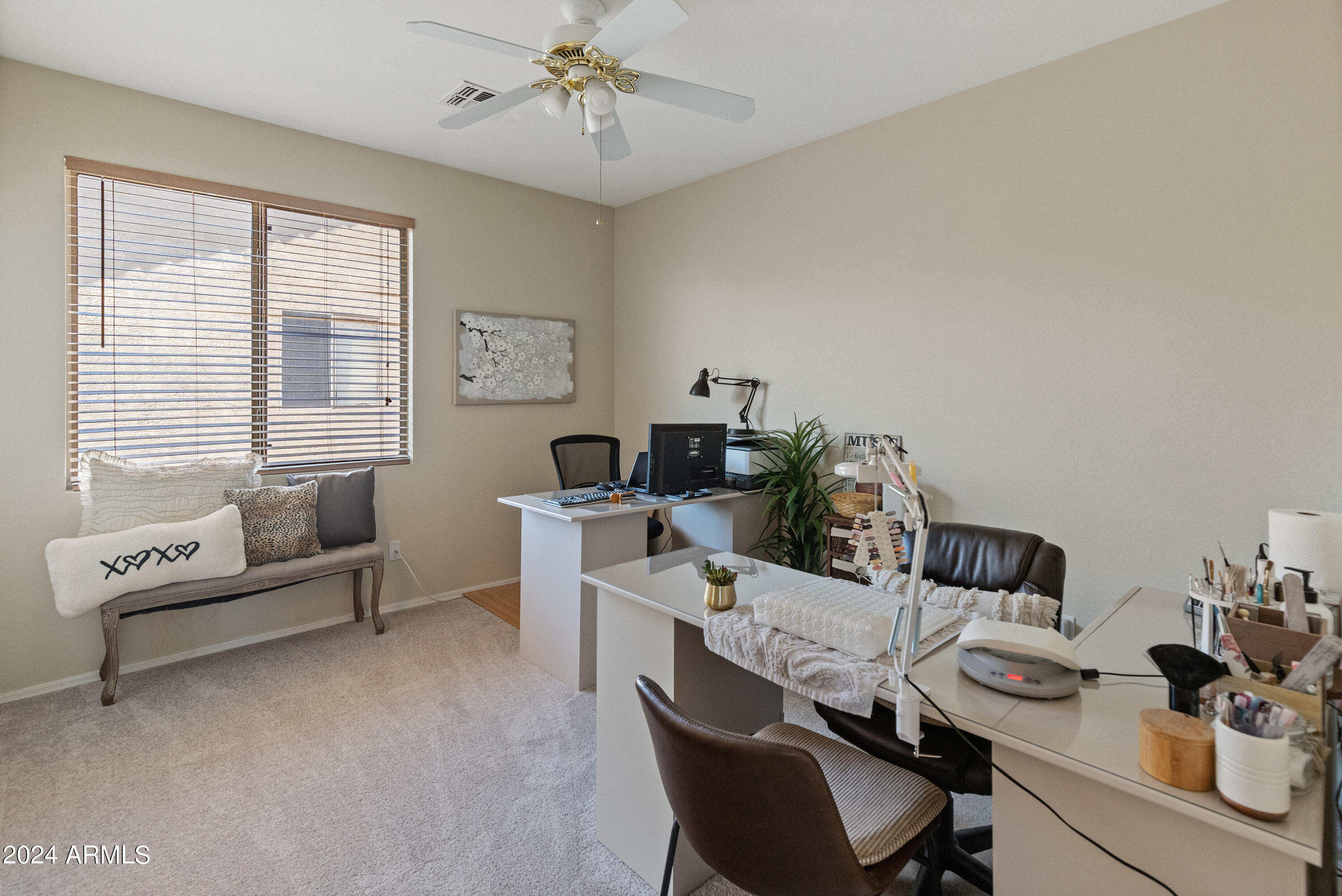 3331 W HEMINGWAY Lane