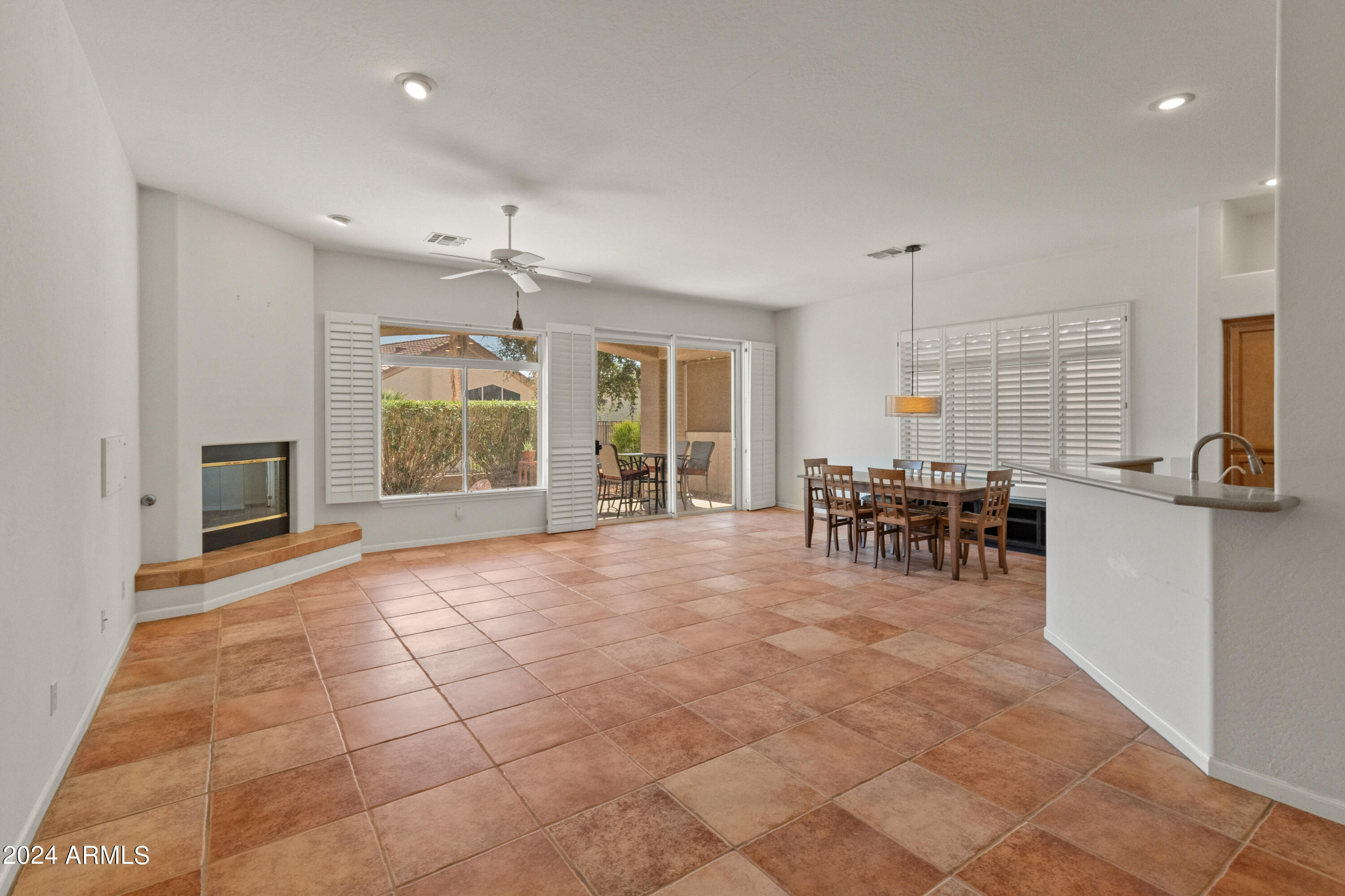 14127 W GREENVIEW Circle S