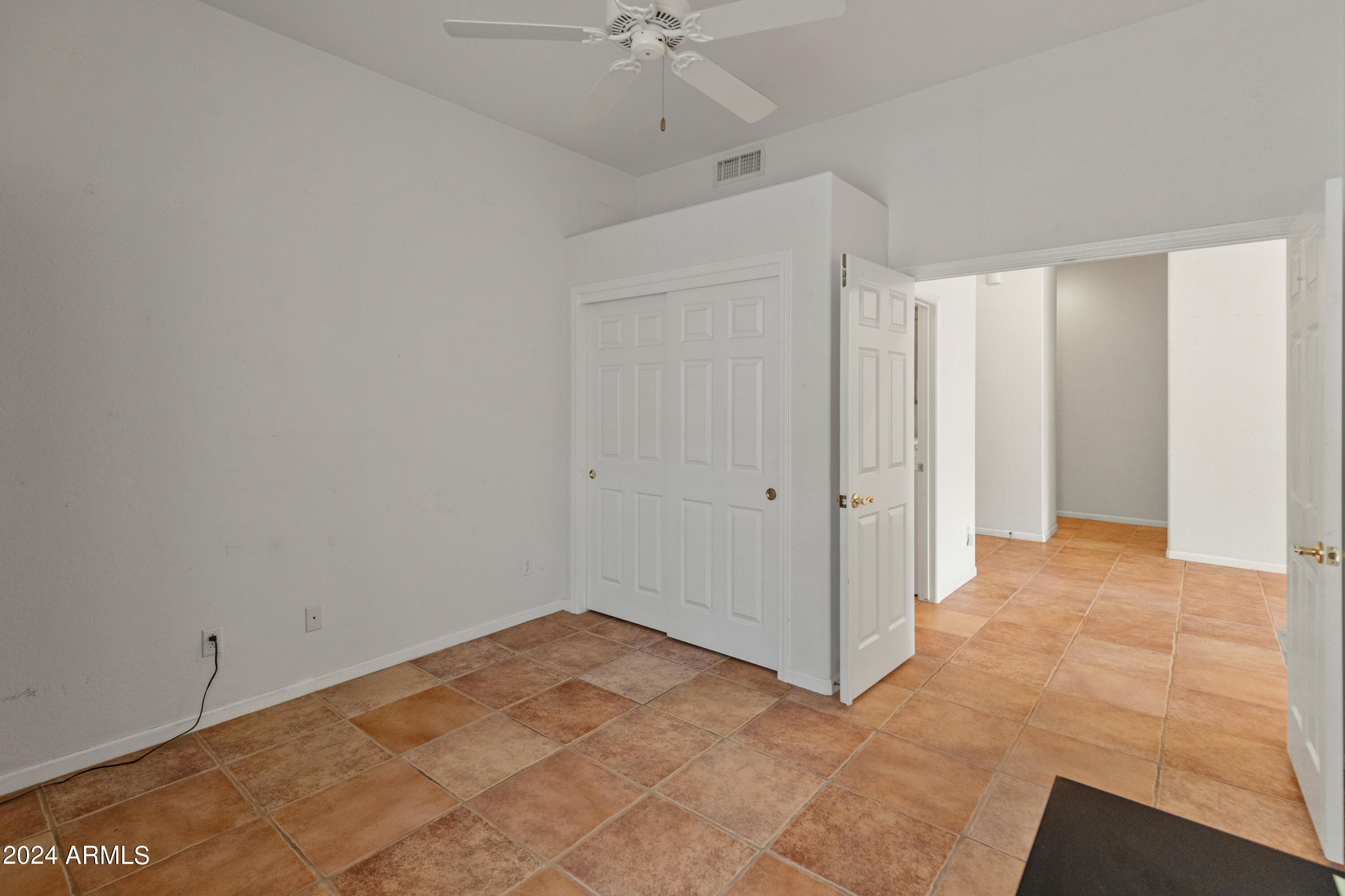 14127 W GREENVIEW Circle S