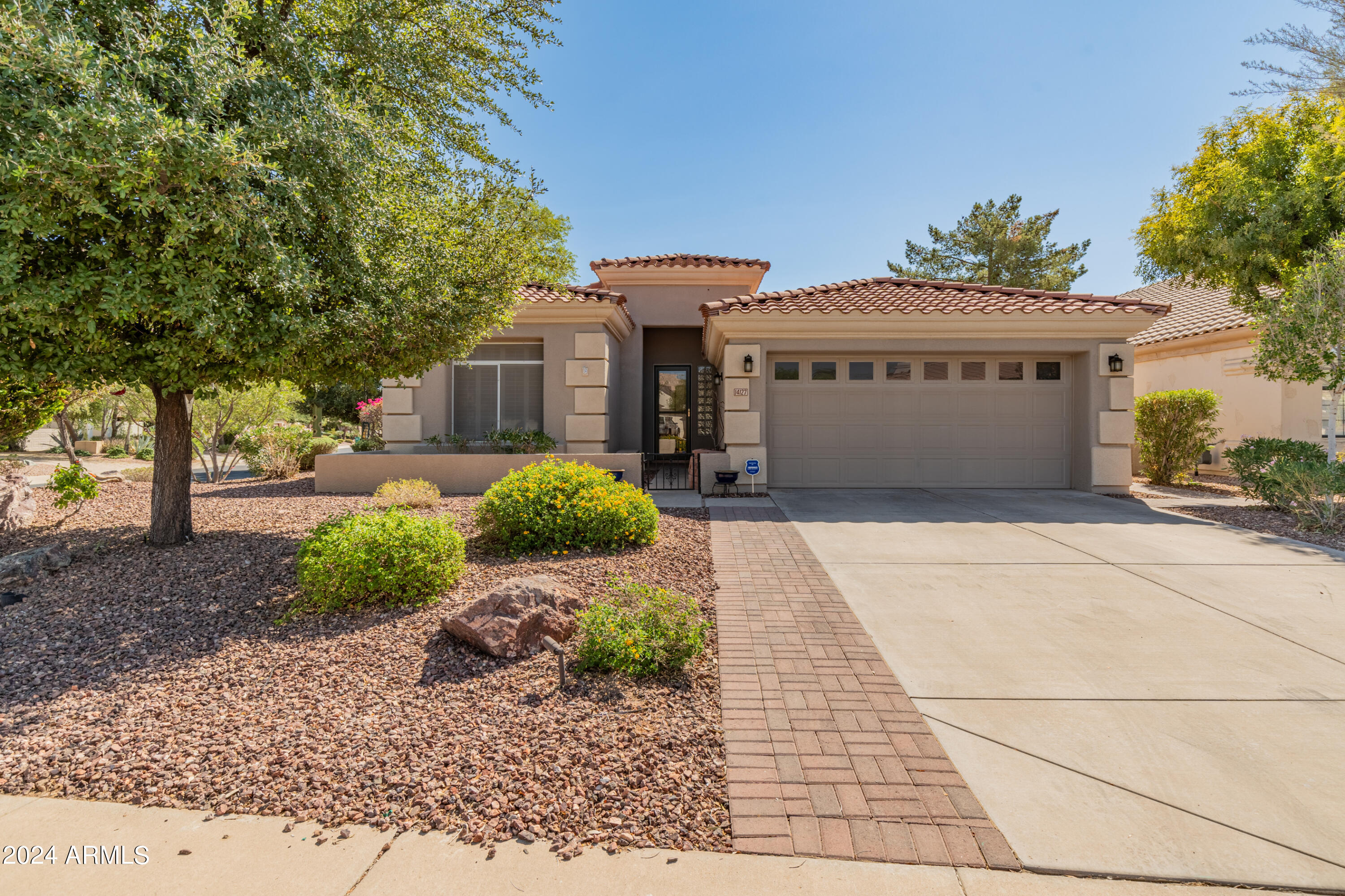 14127 W GREENVIEW Circle S