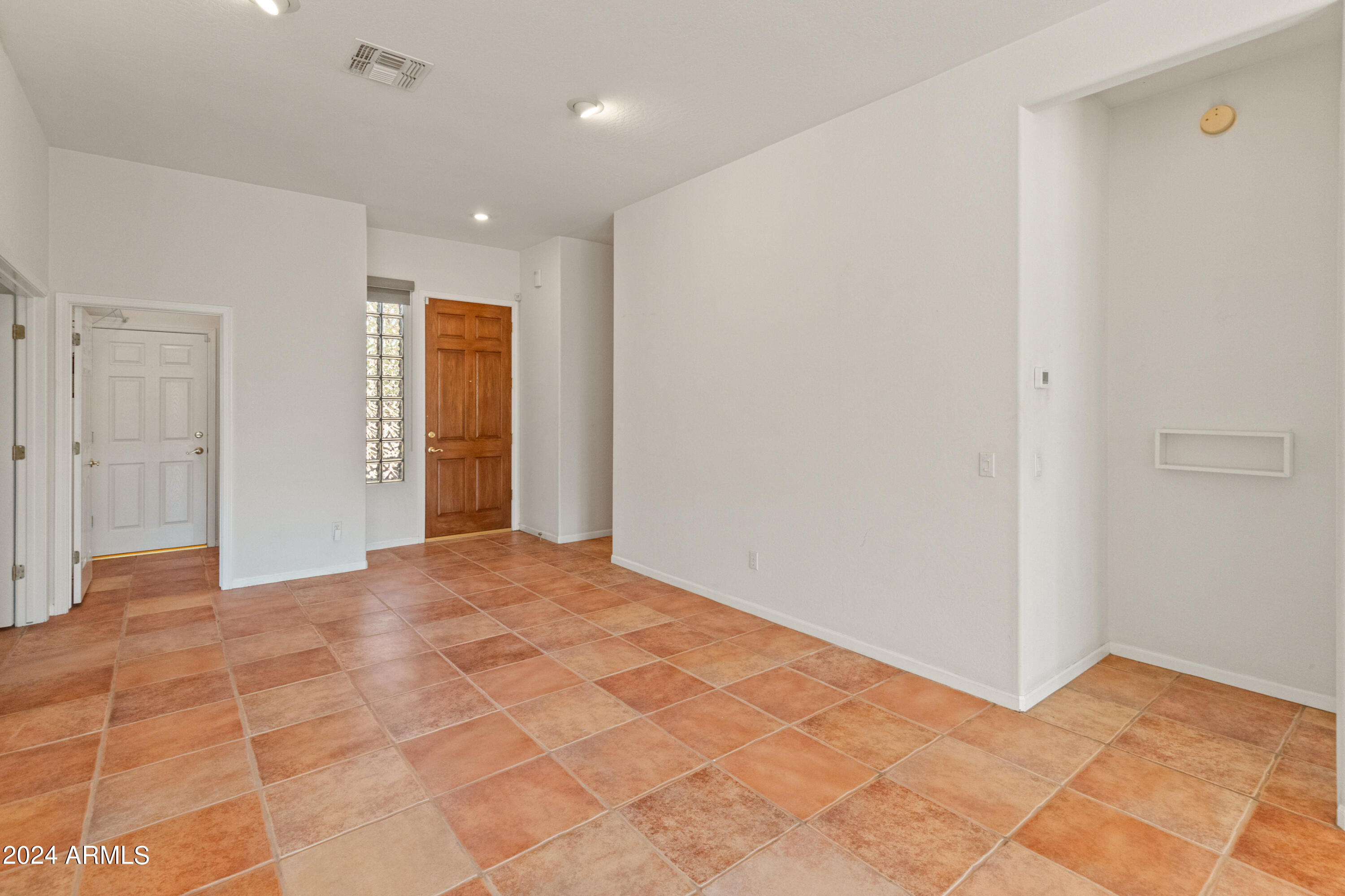 14127 W GREENVIEW Circle S