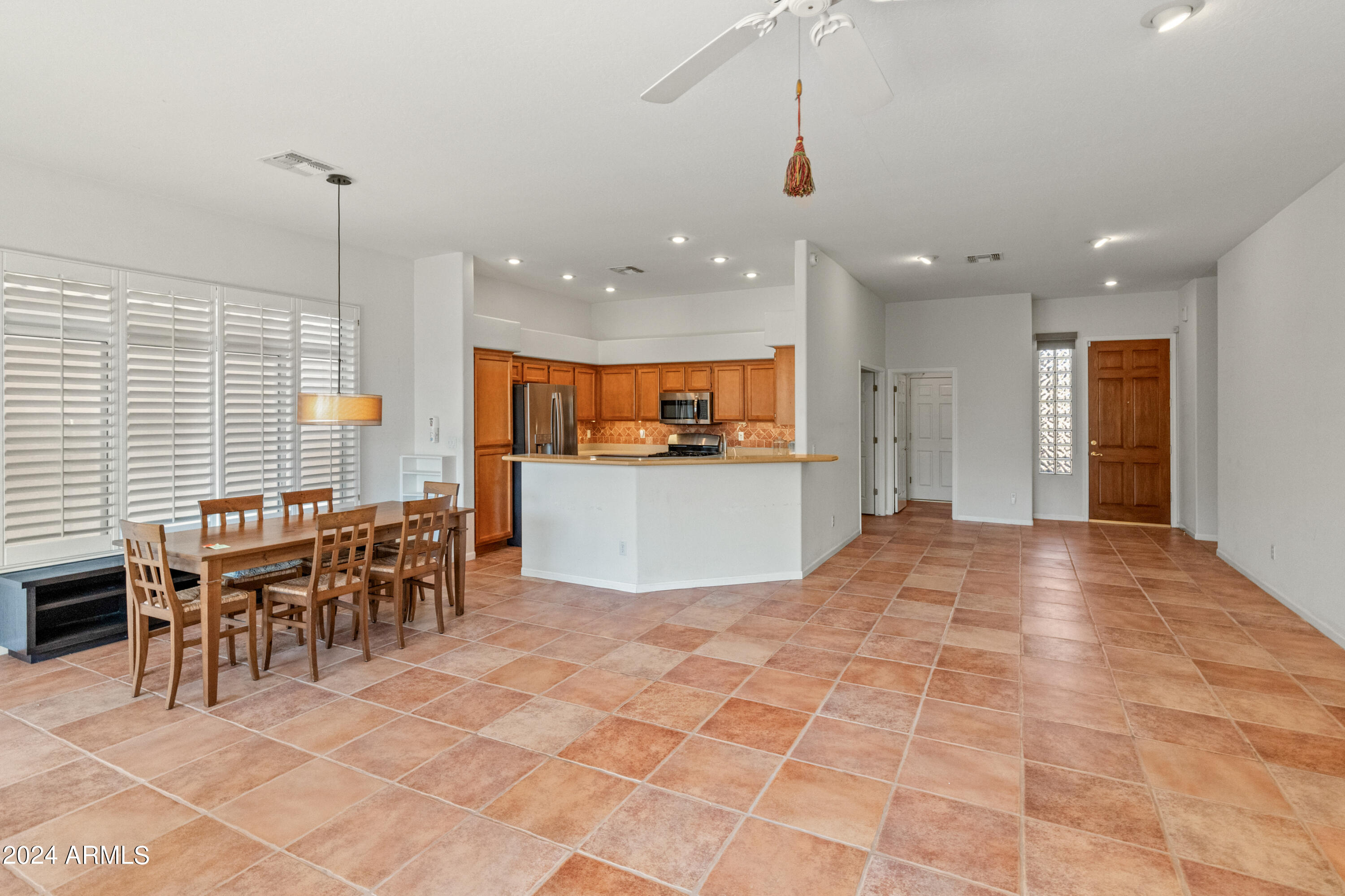 14127 W GREENVIEW Circle S