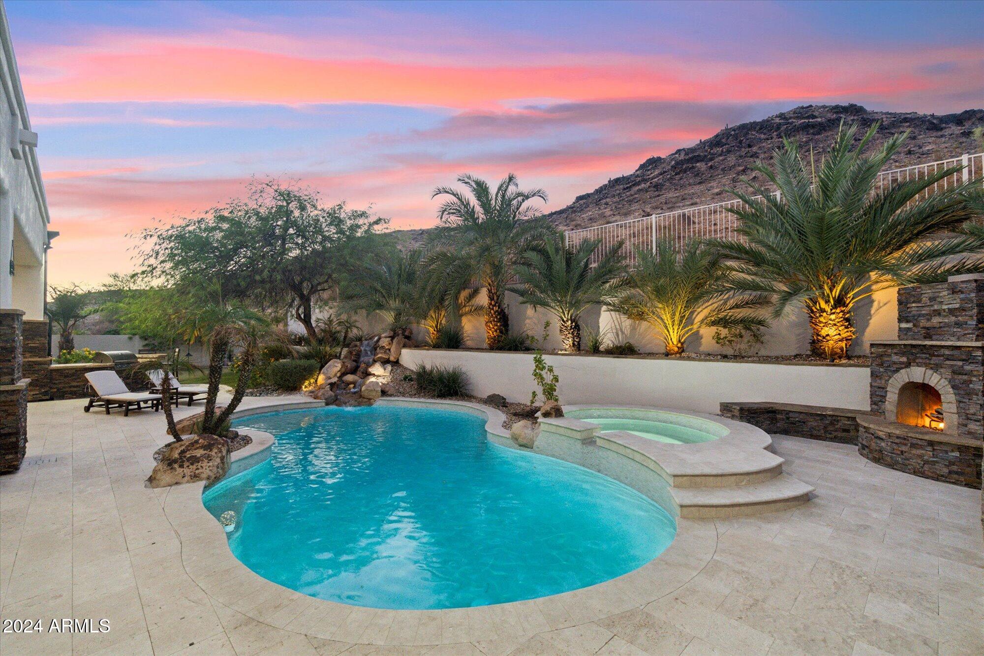 16814 S MOUNTAIN STONE Trail
