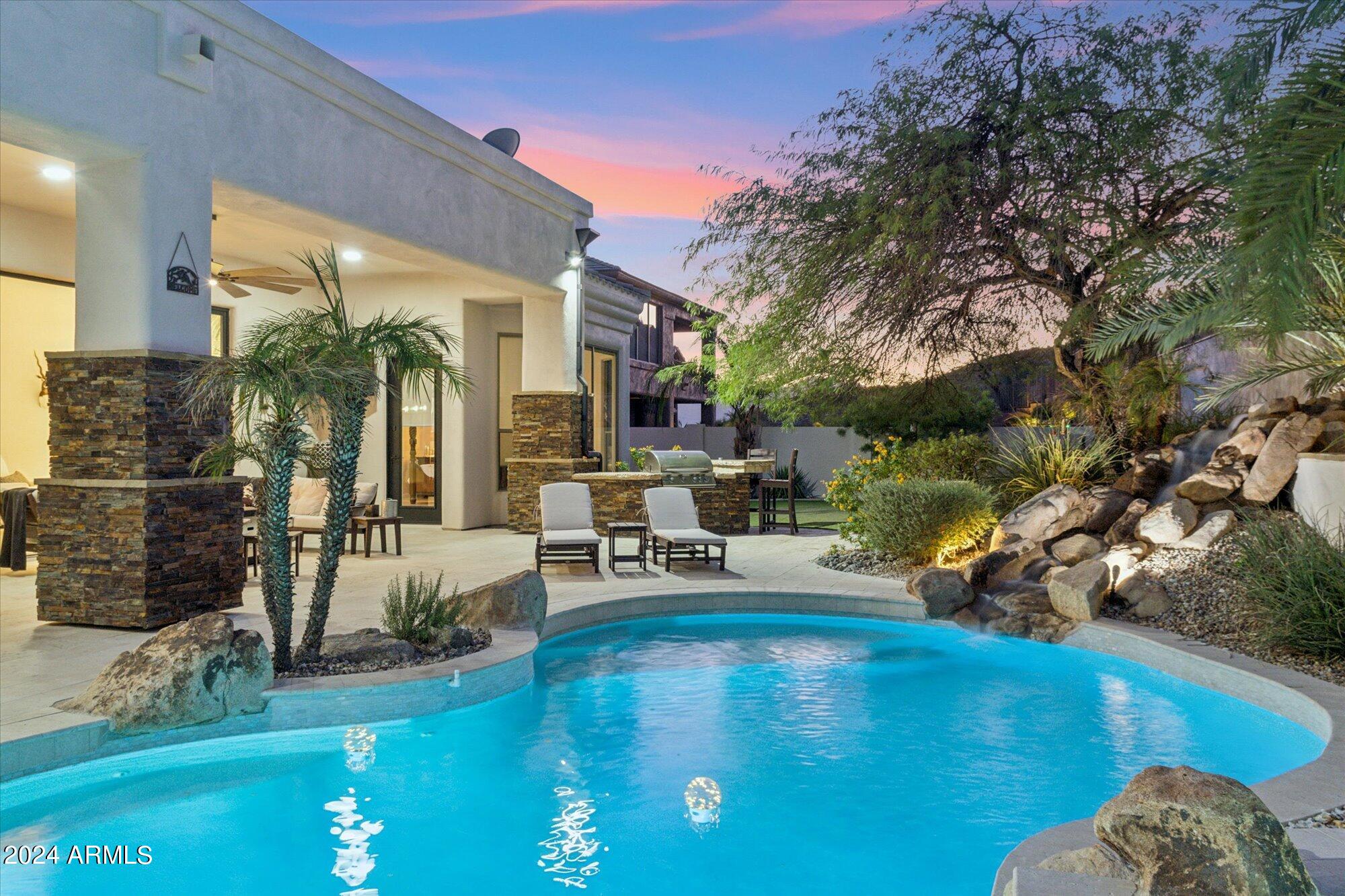 16814 S MOUNTAIN STONE Trail