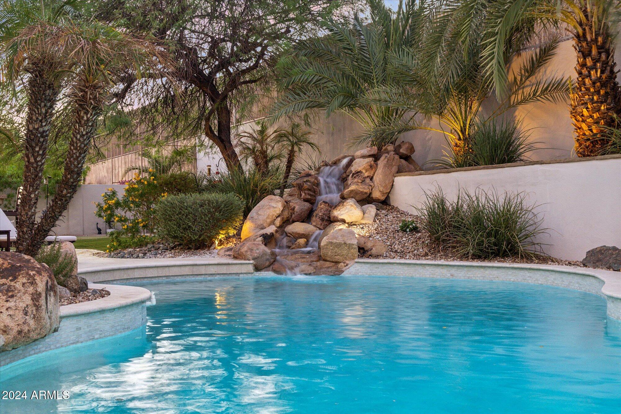 16814 S MOUNTAIN STONE Trail