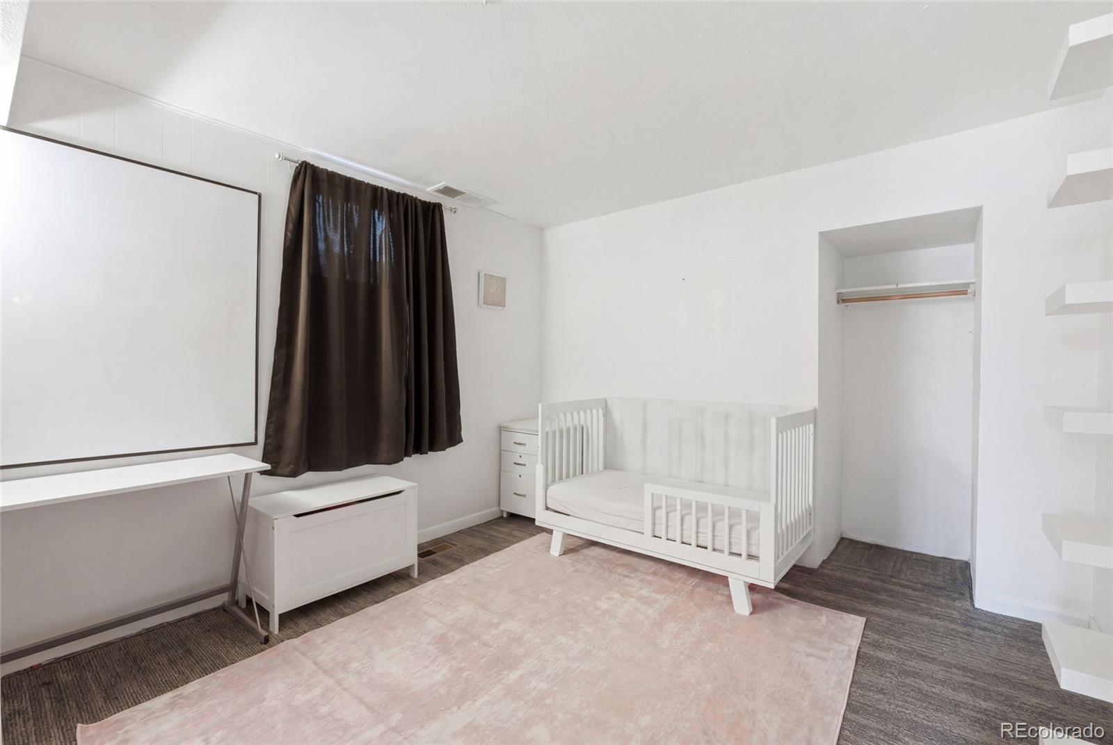 3341 W 92nd Place
