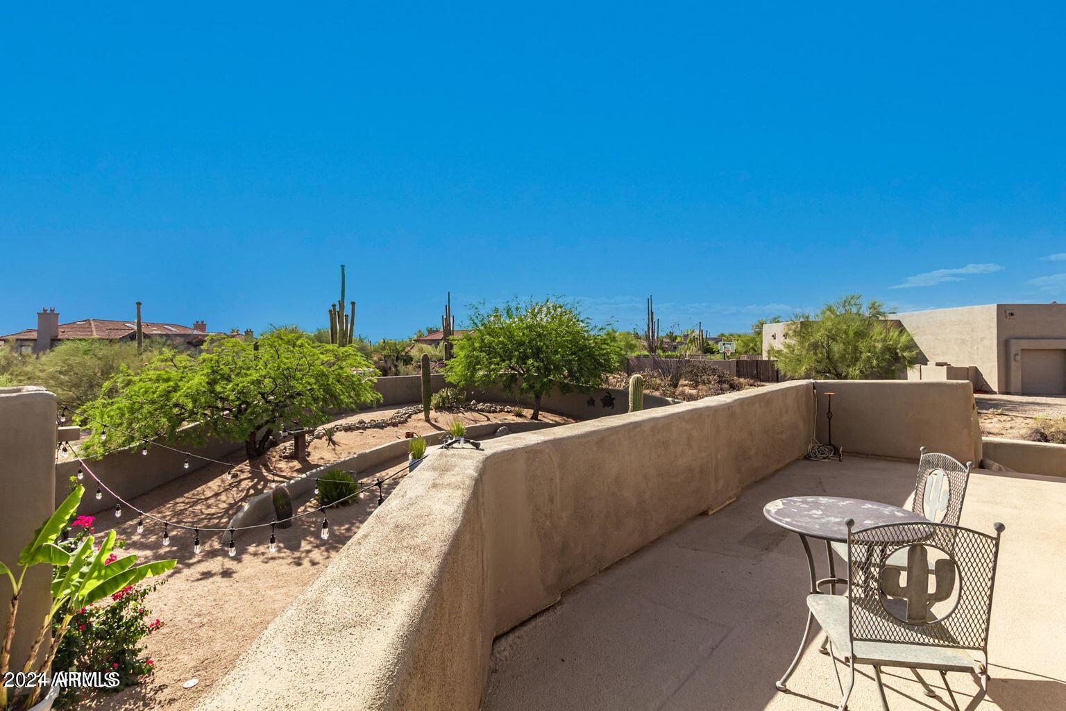 7280 E MARY SHARON Drive