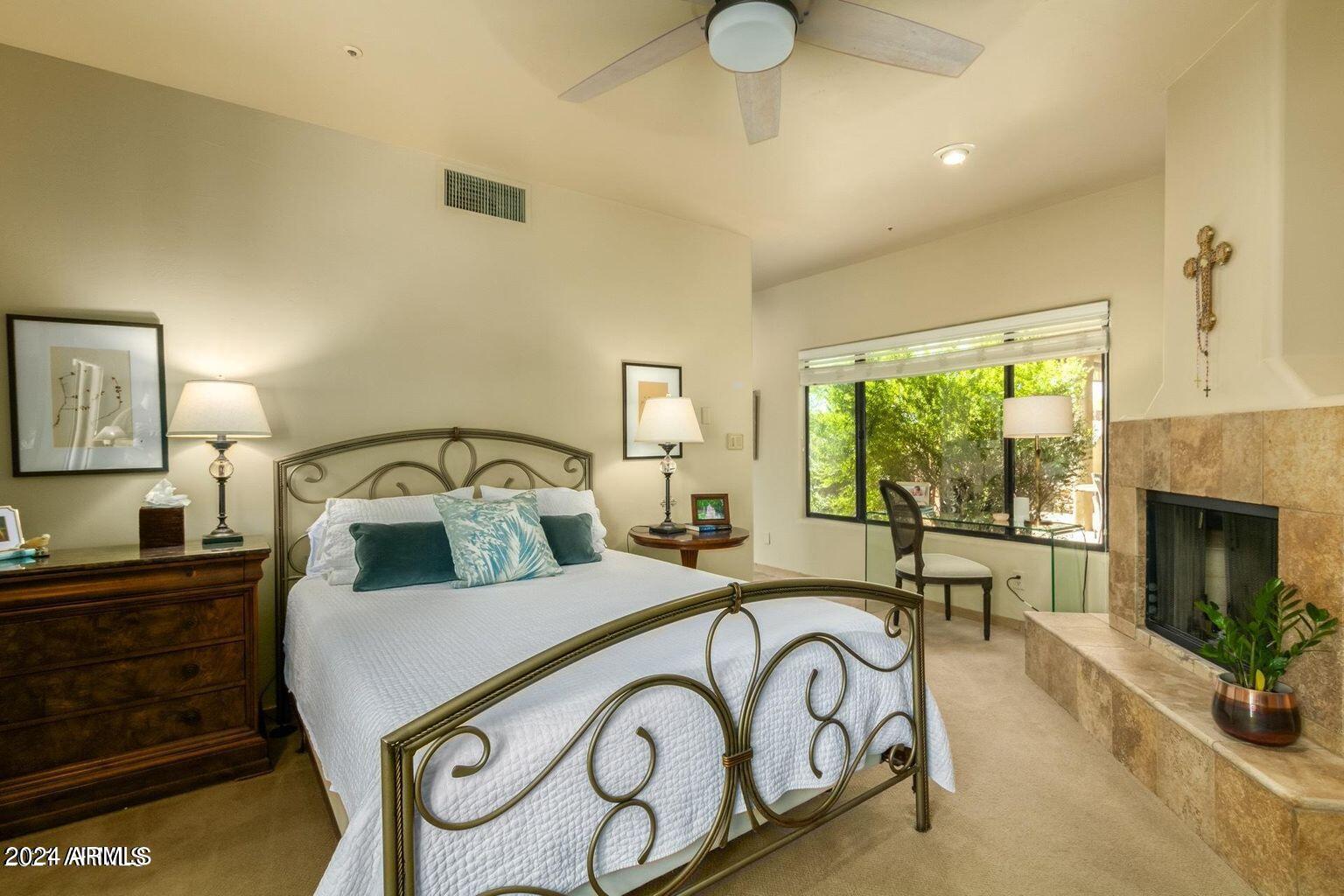 7280 E MARY SHARON Drive