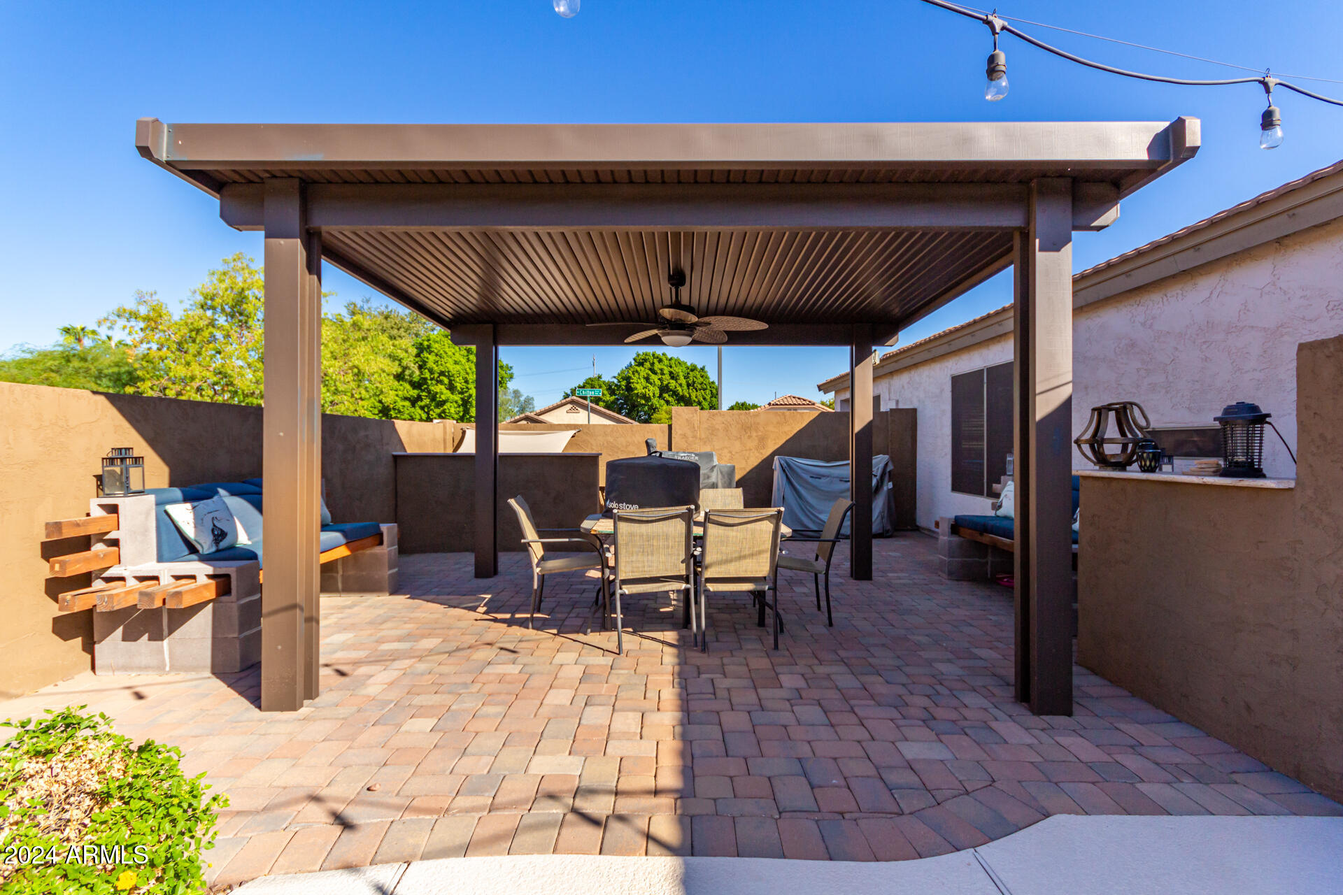 893 W CHILTON Avenue