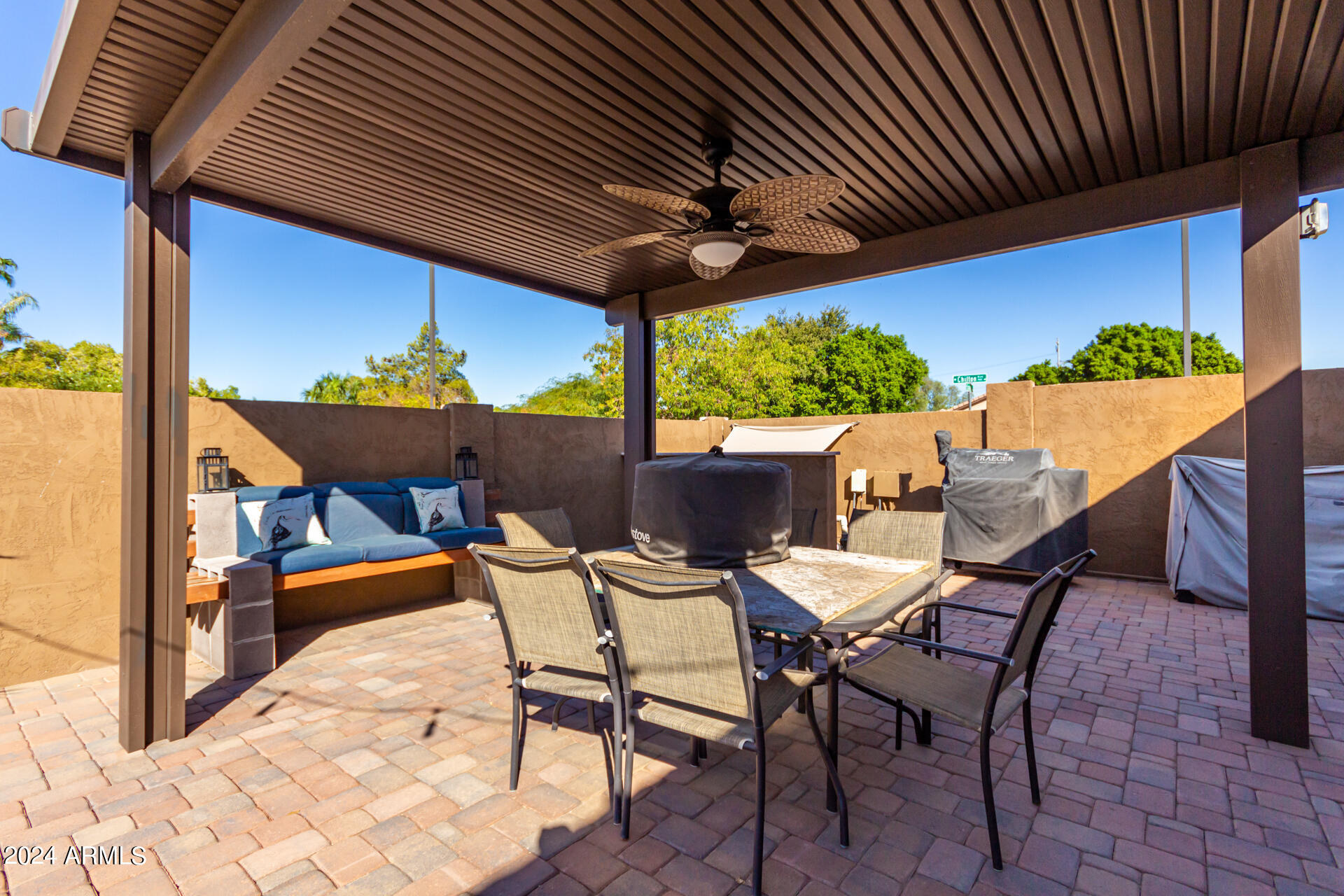 893 W CHILTON Avenue