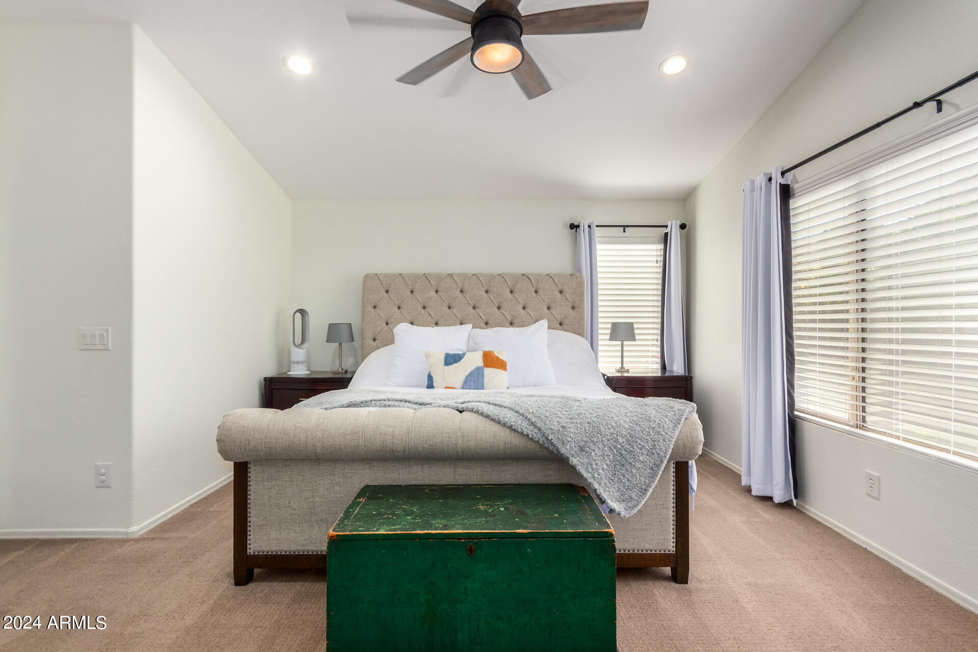 893 W CHILTON Avenue