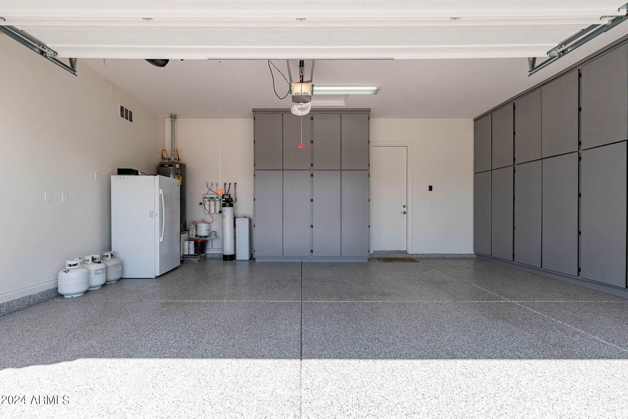 168 E ALCATARA Avenue