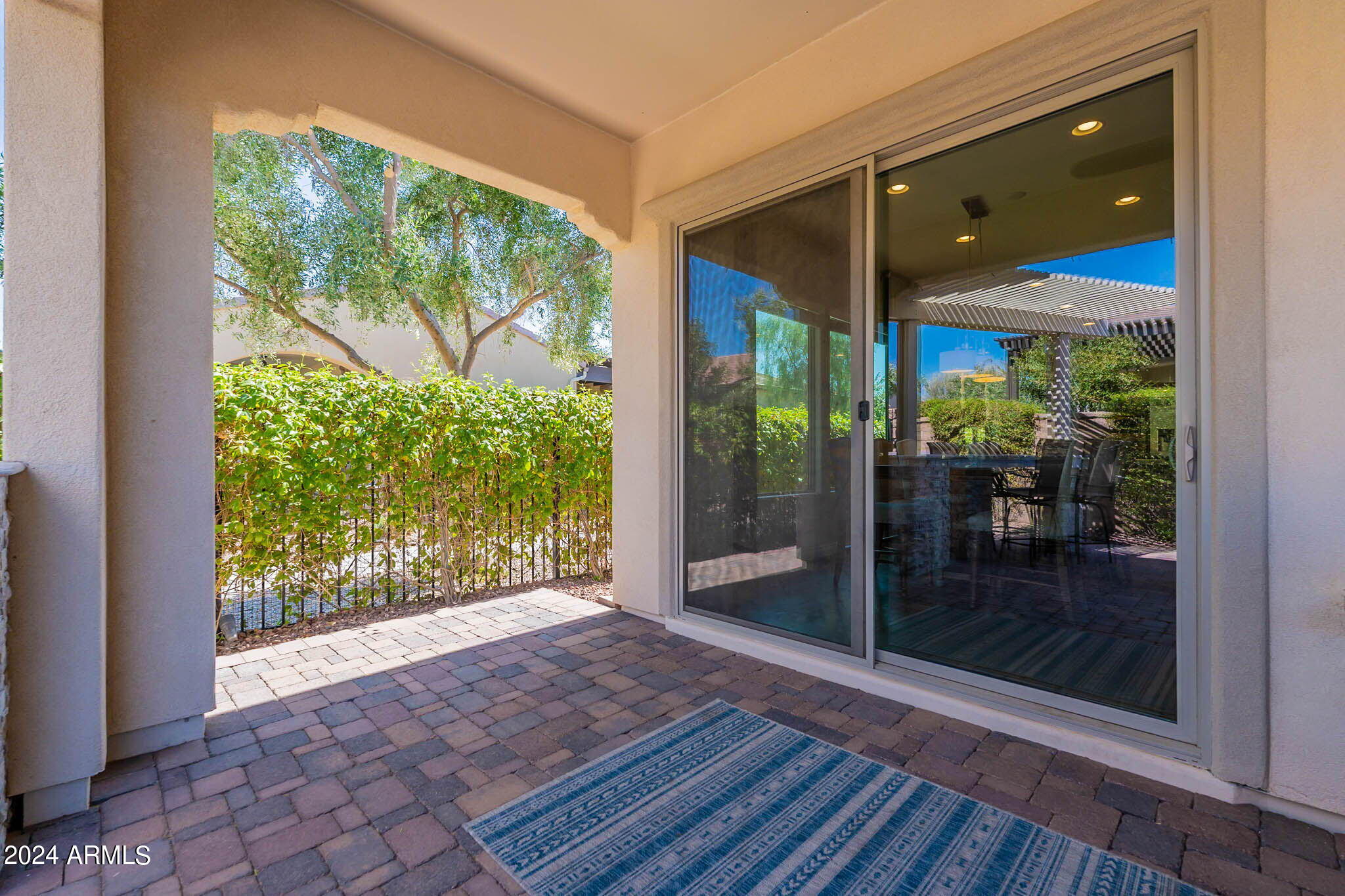 168 E ALCATARA Avenue
