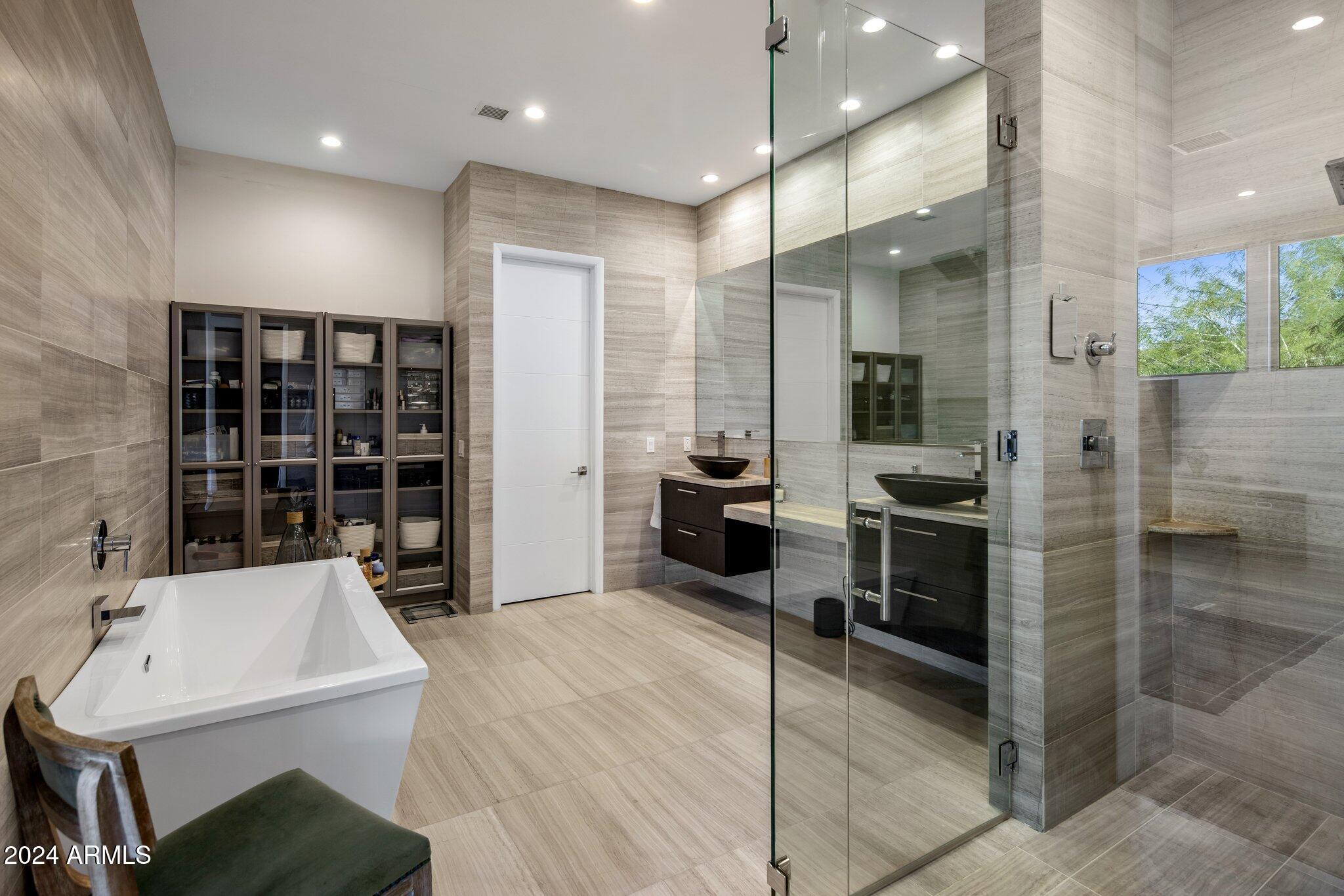 4102 E PALO VERDE Drive