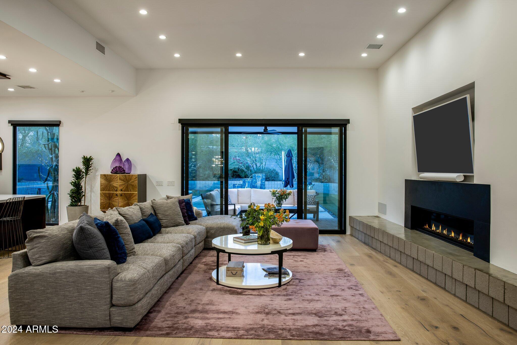 4102 E PALO VERDE Drive