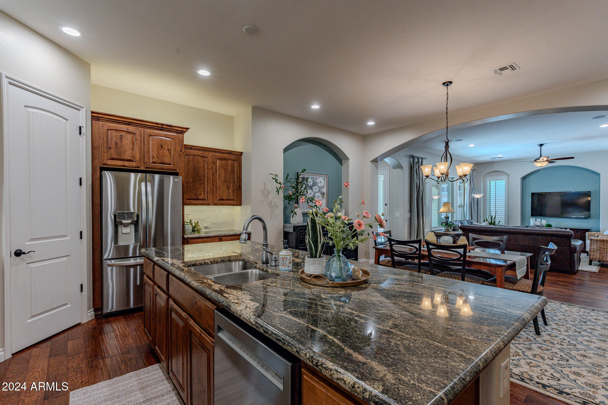 1745 E AMARANTH Trail