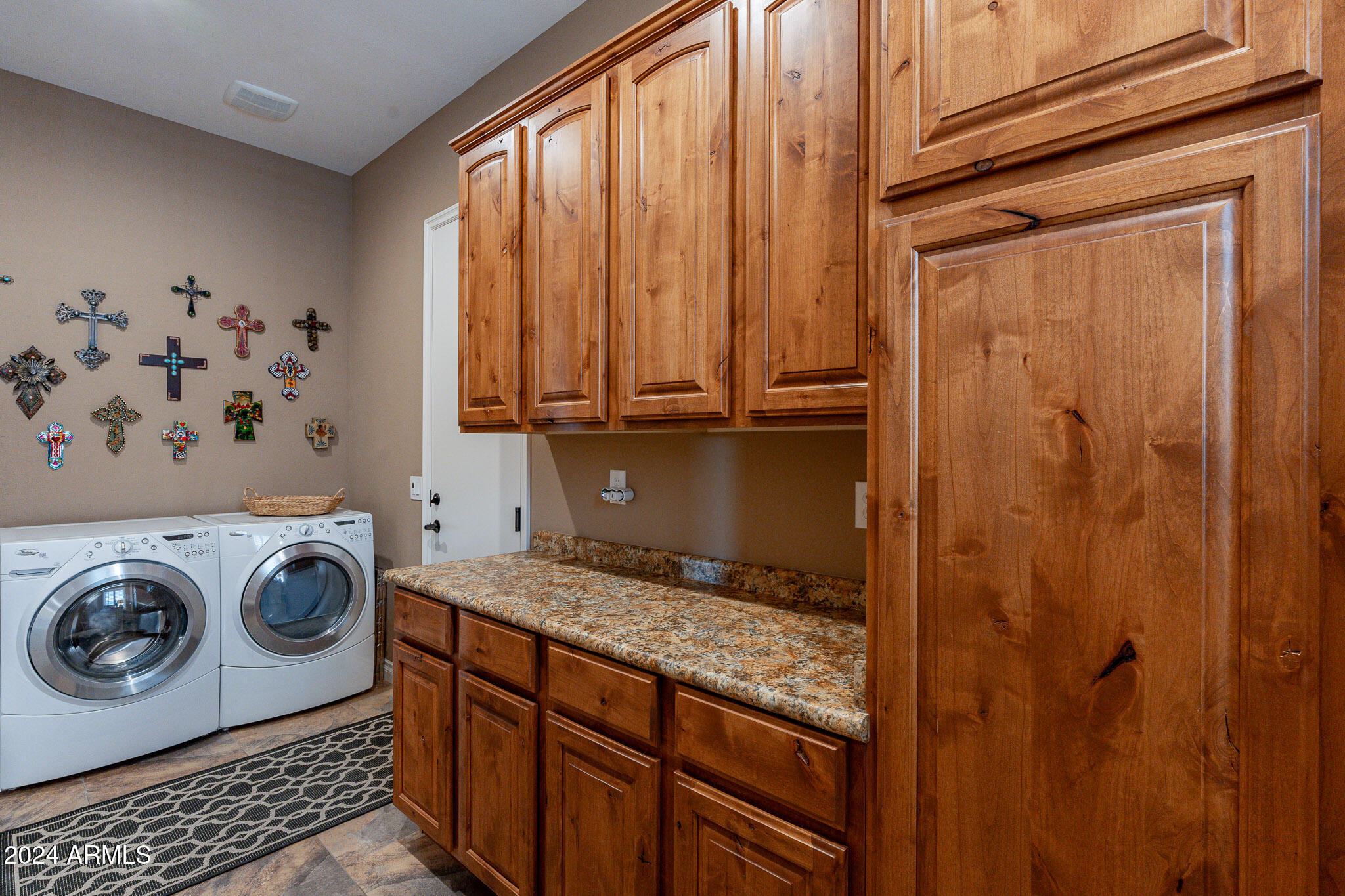 1745 E AMARANTH Trail