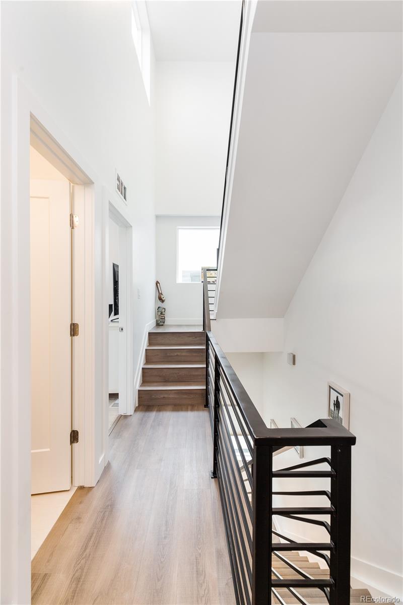 1620 Irving Street Unit: 5