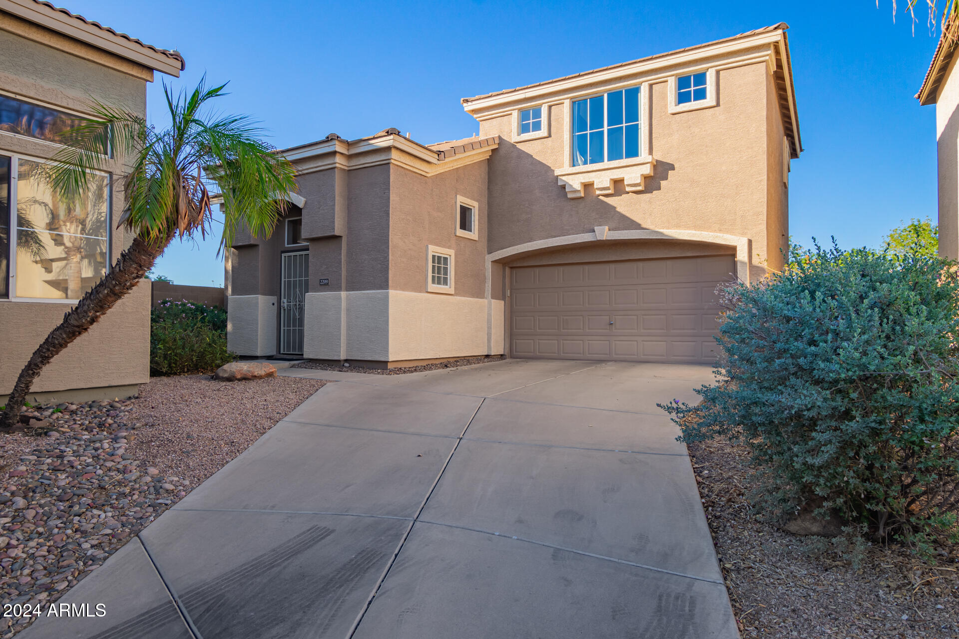 2209 S HARPER --
