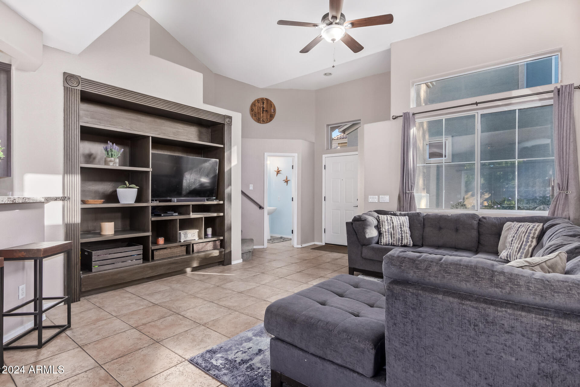 2209 S HARPER --