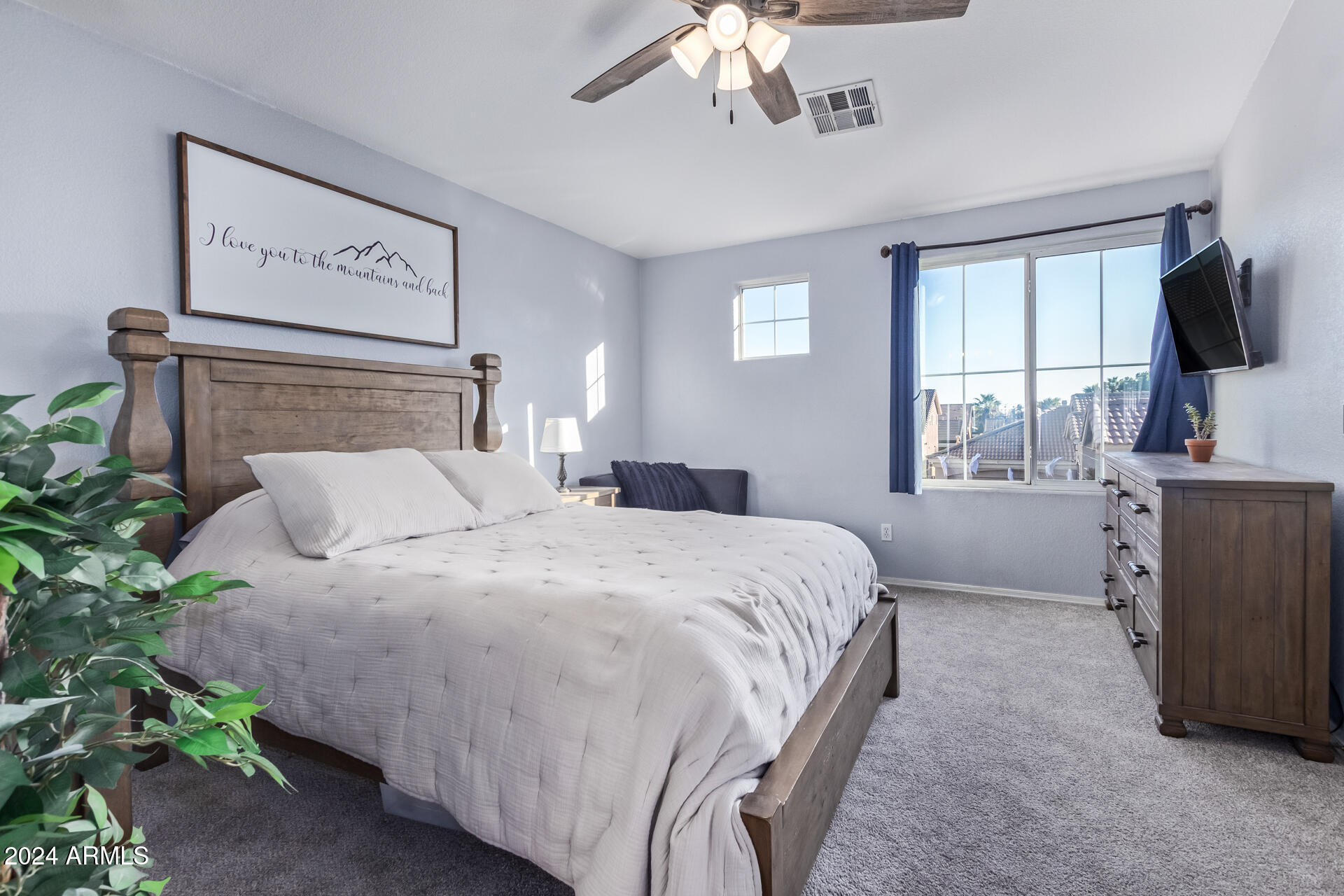 2209 S HARPER --