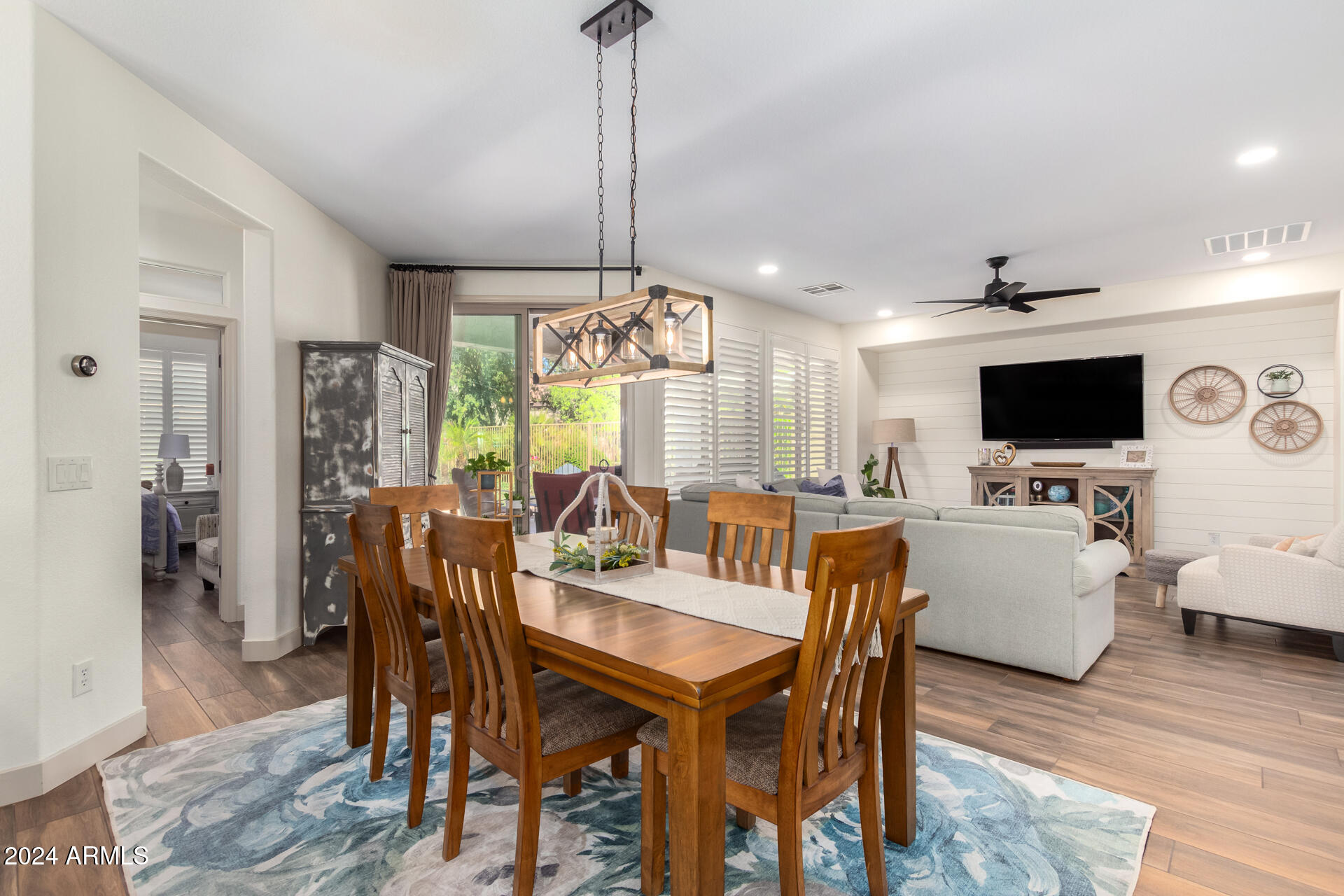 4158 E SOURWOOD Drive