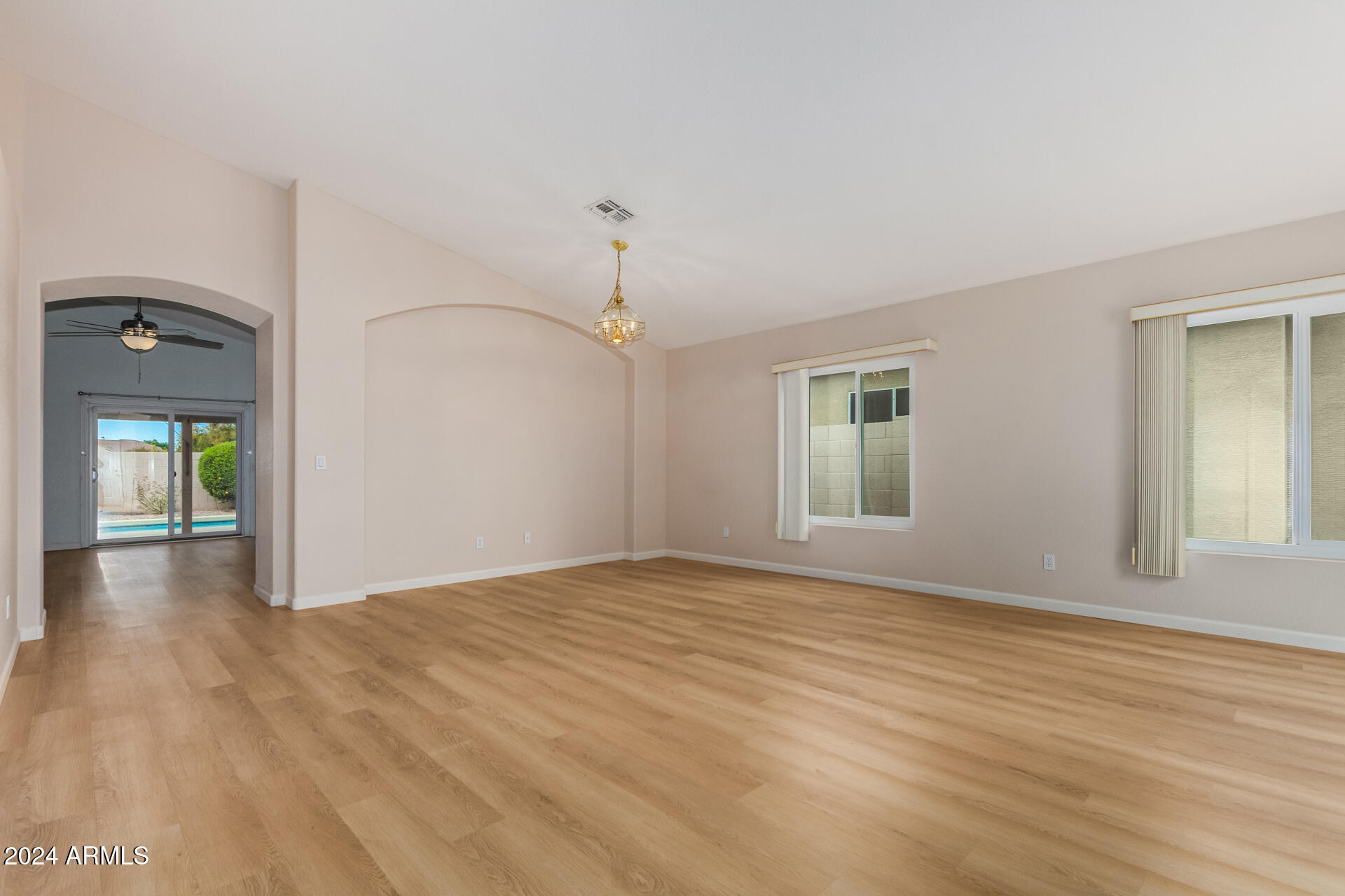 1460 S PUEBLO Street