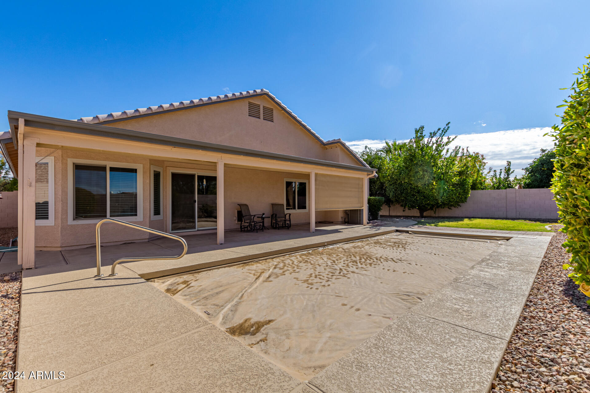 1460 S PUEBLO Street