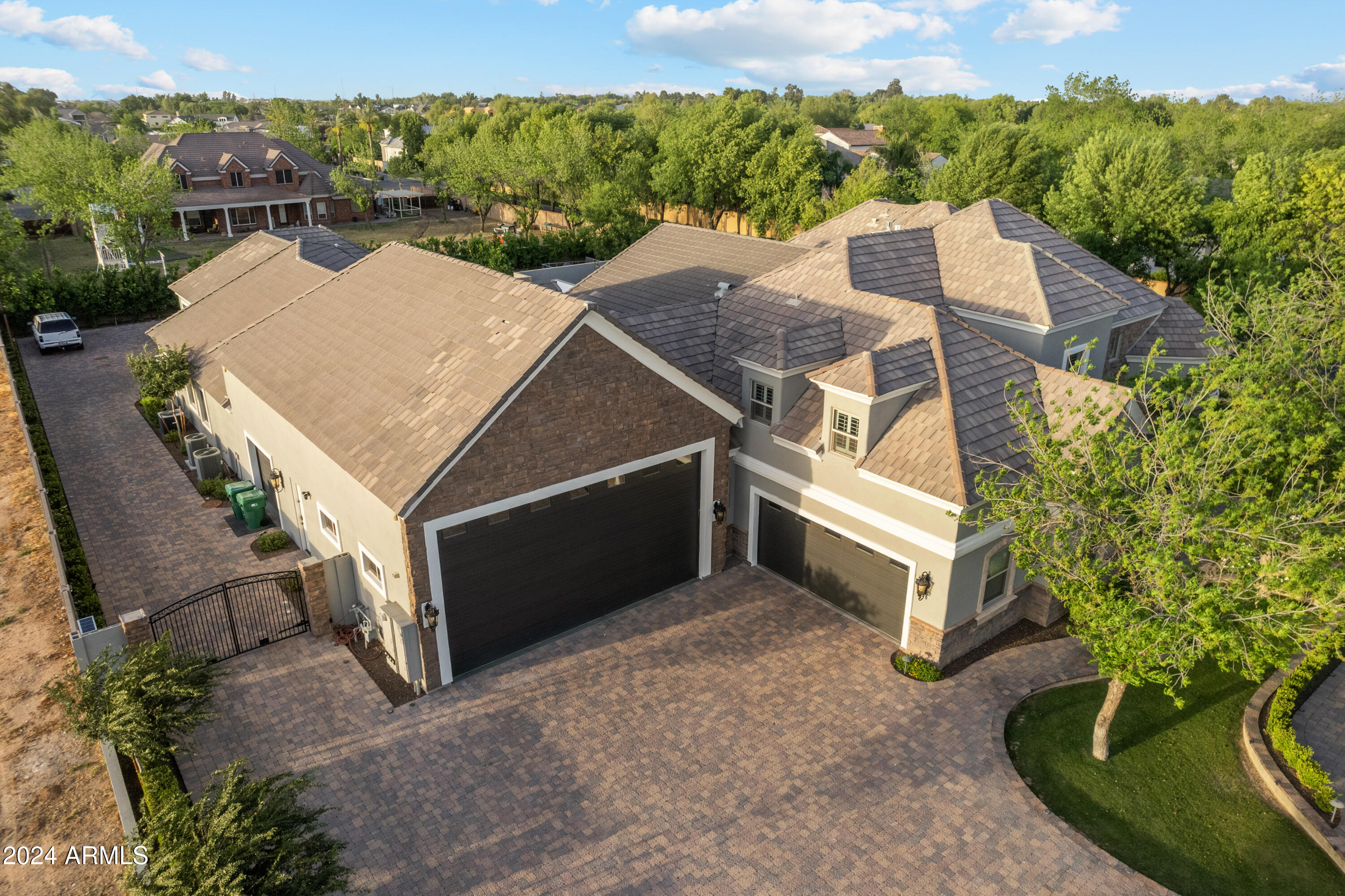 15418 E BRONCO Court E