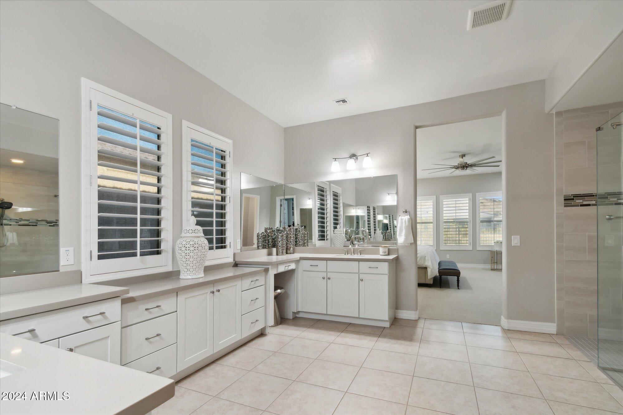 3473 W MOUNTAIN VISTA Drive