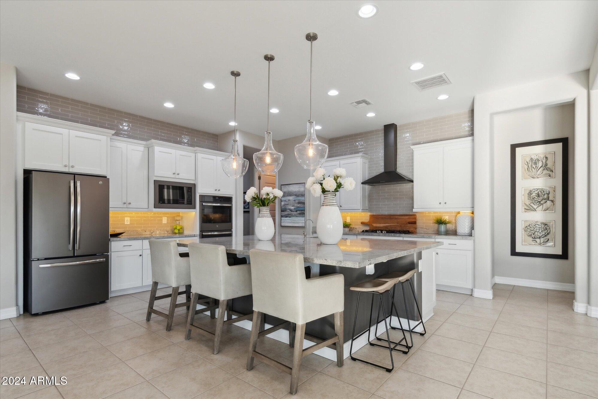 3473 W MOUNTAIN VISTA Drive