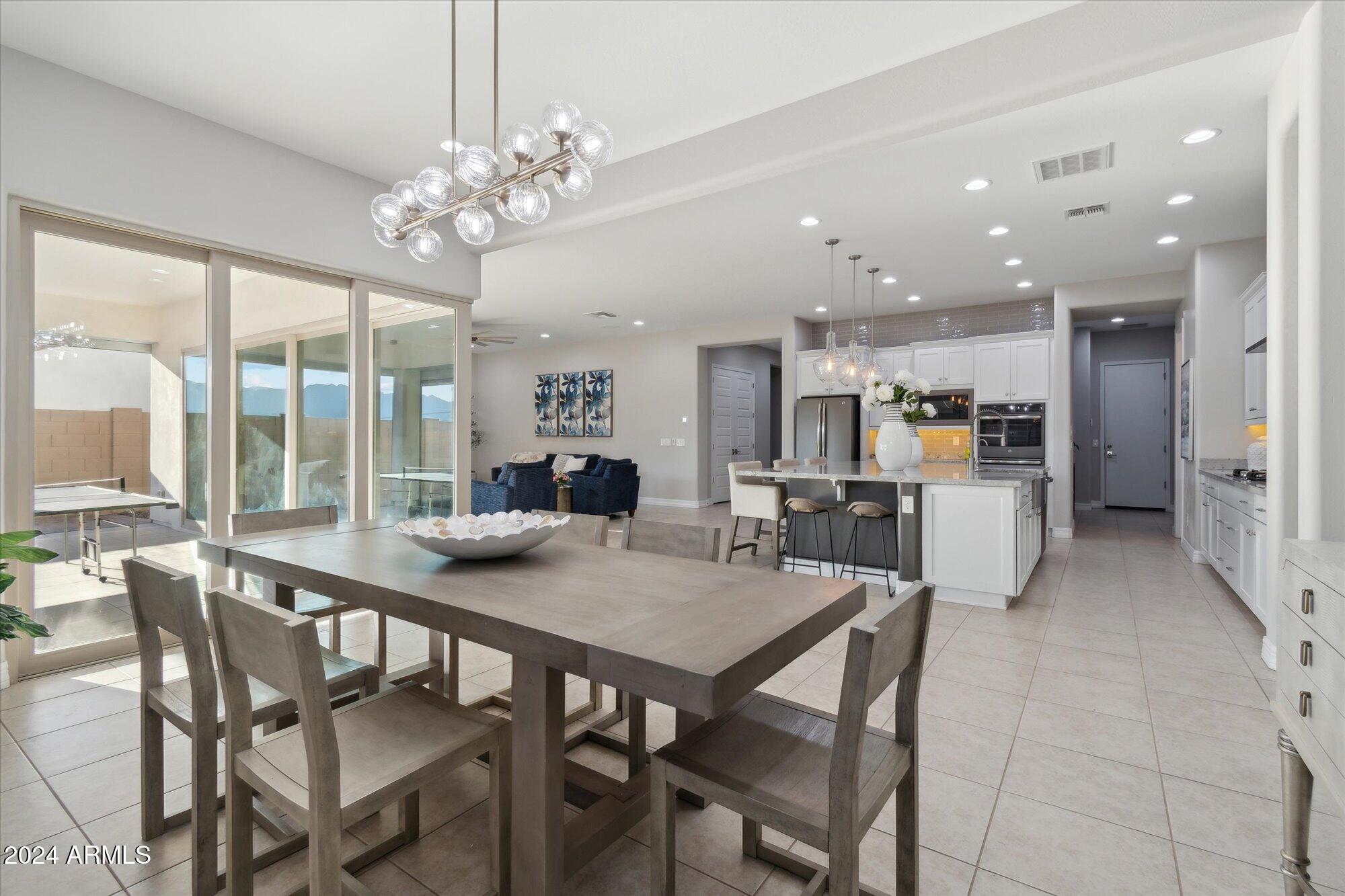 3473 W MOUNTAIN VISTA Drive