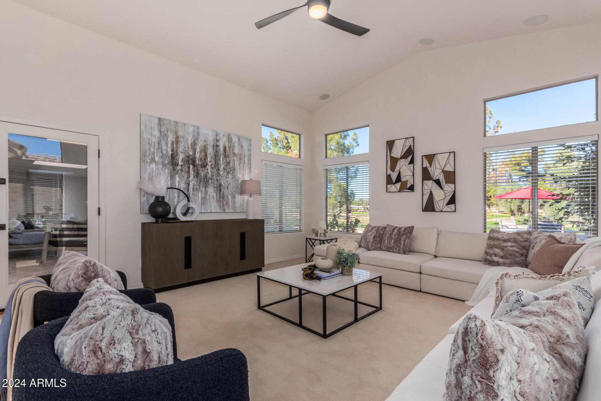 1322 W Indigo Drive