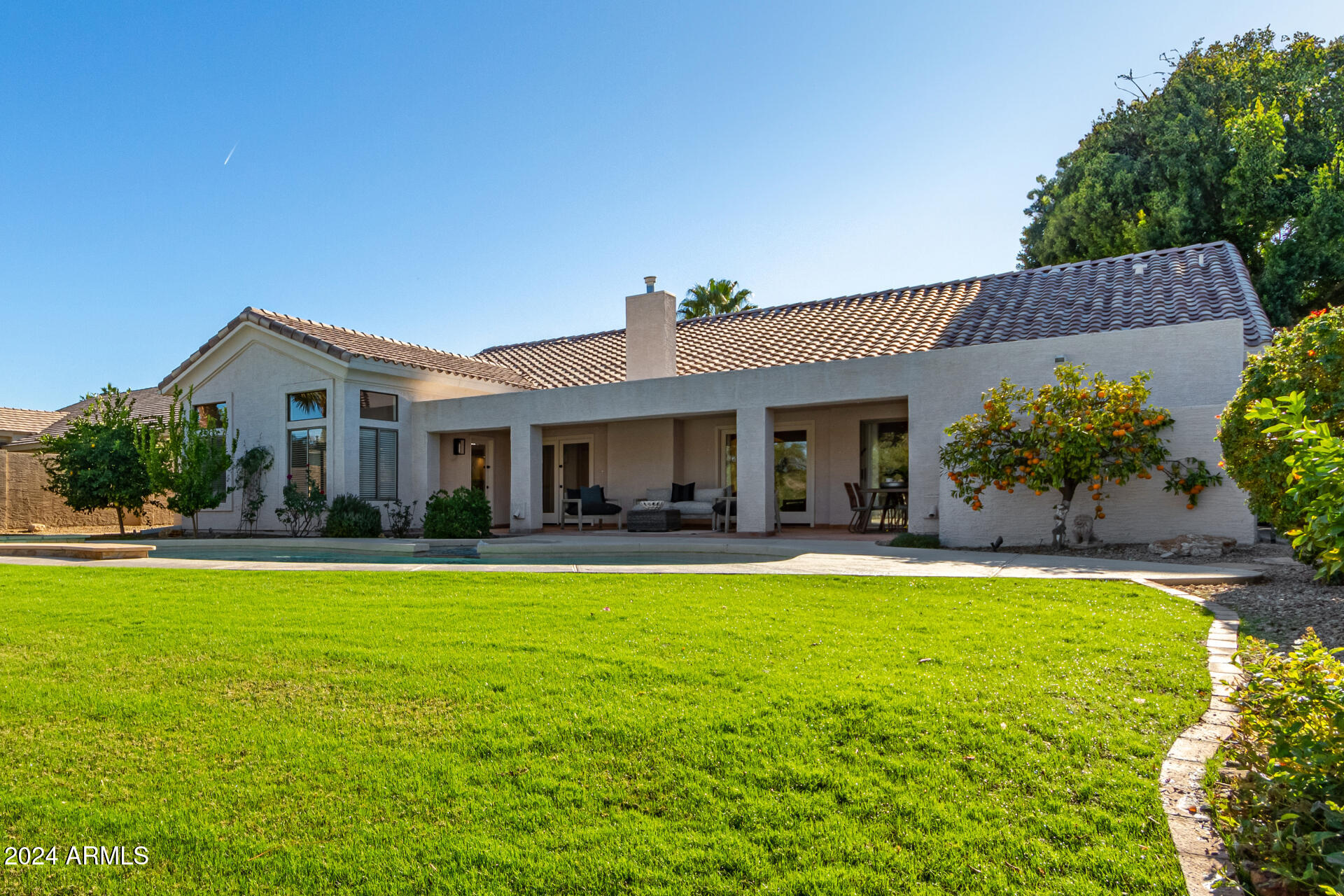 1322 W Indigo Drive