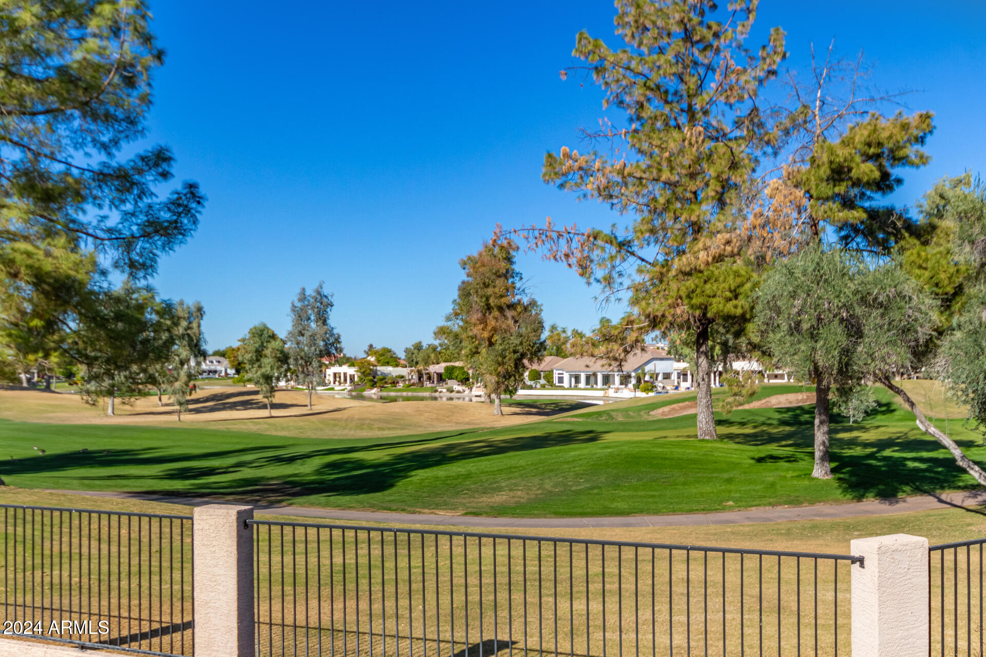 1322 W Indigo Drive