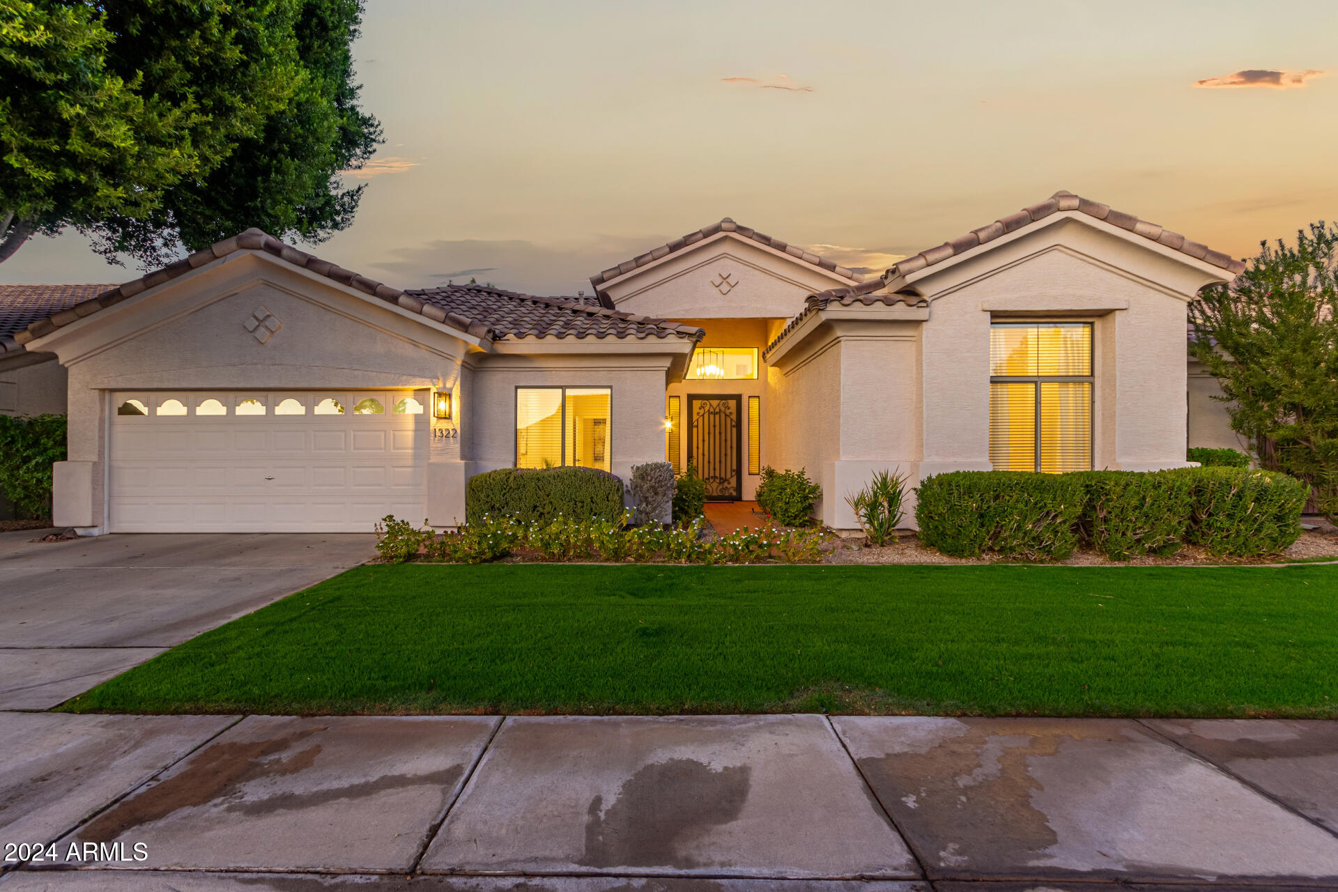 1322 W Indigo Drive