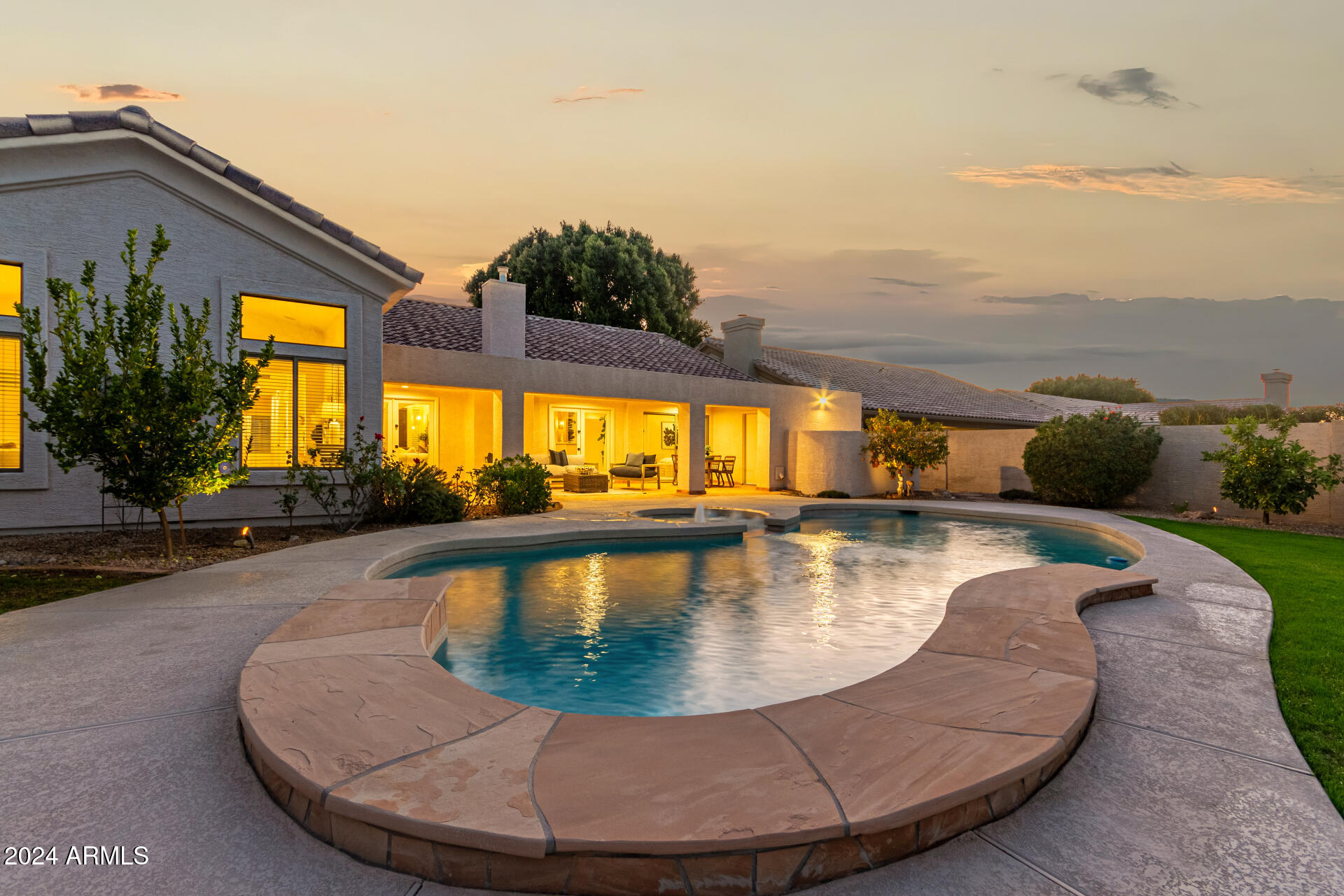 1322 W Indigo Drive