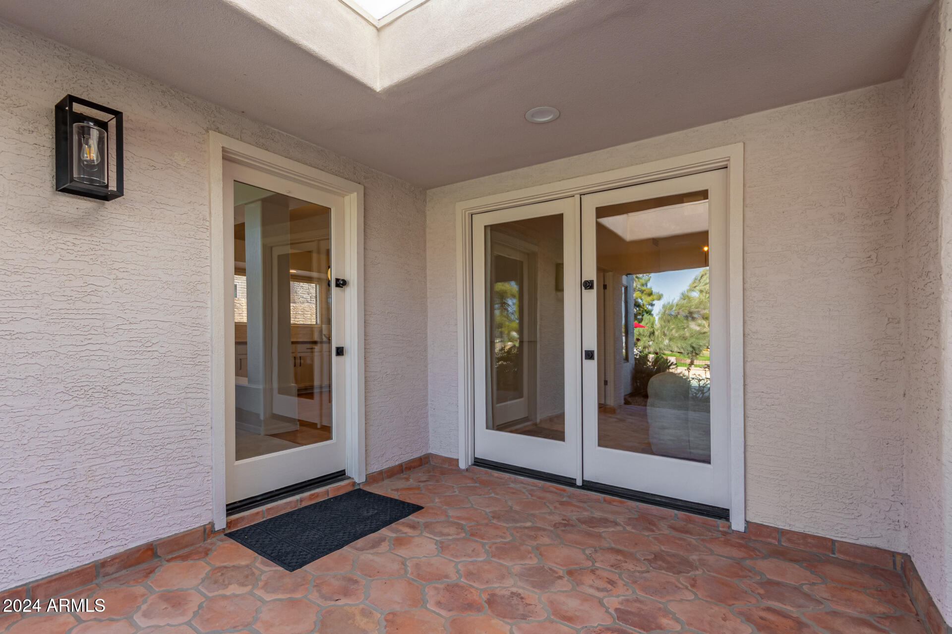 1322 W Indigo Drive