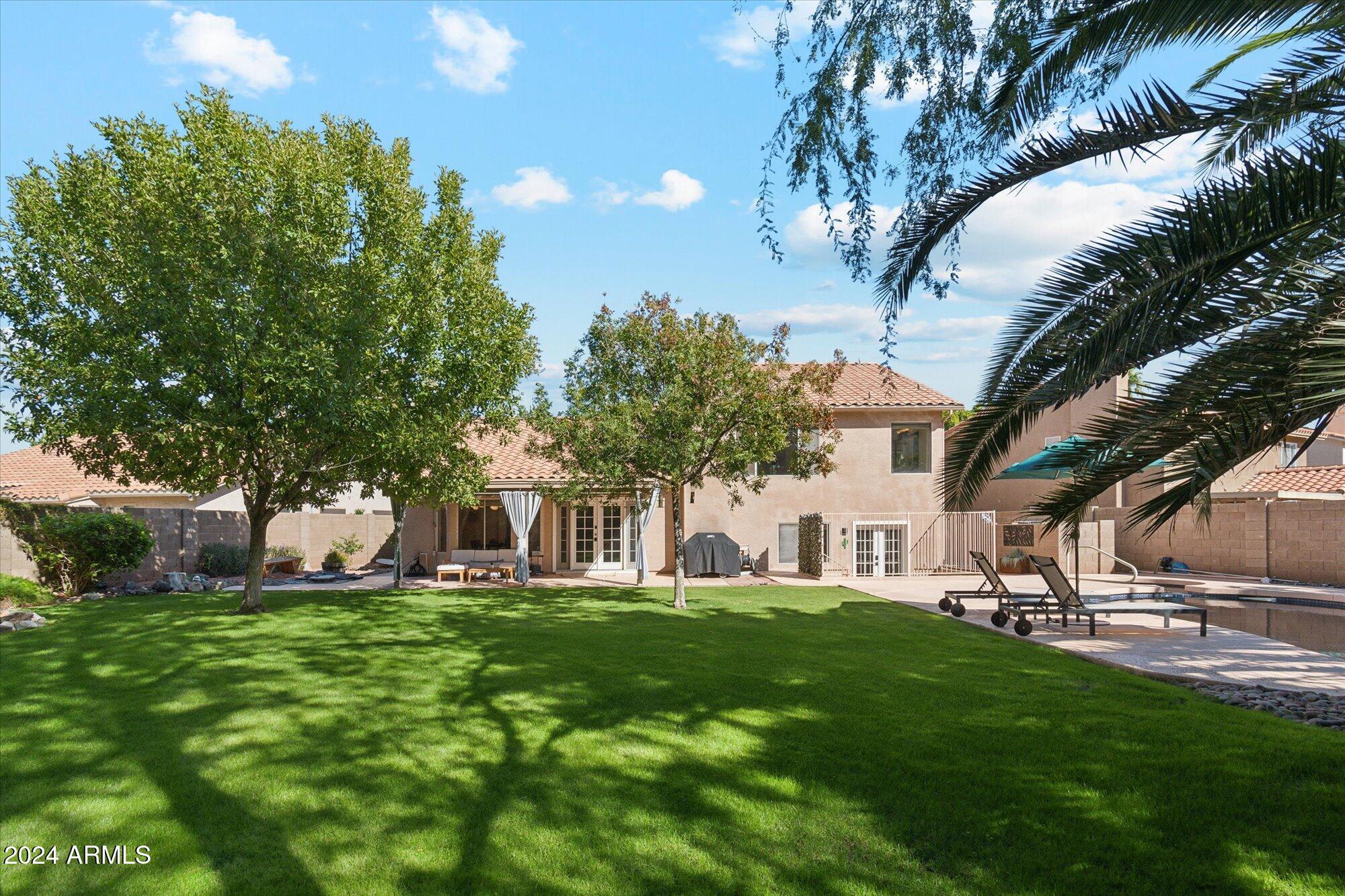 3119 E REDWOOD Court