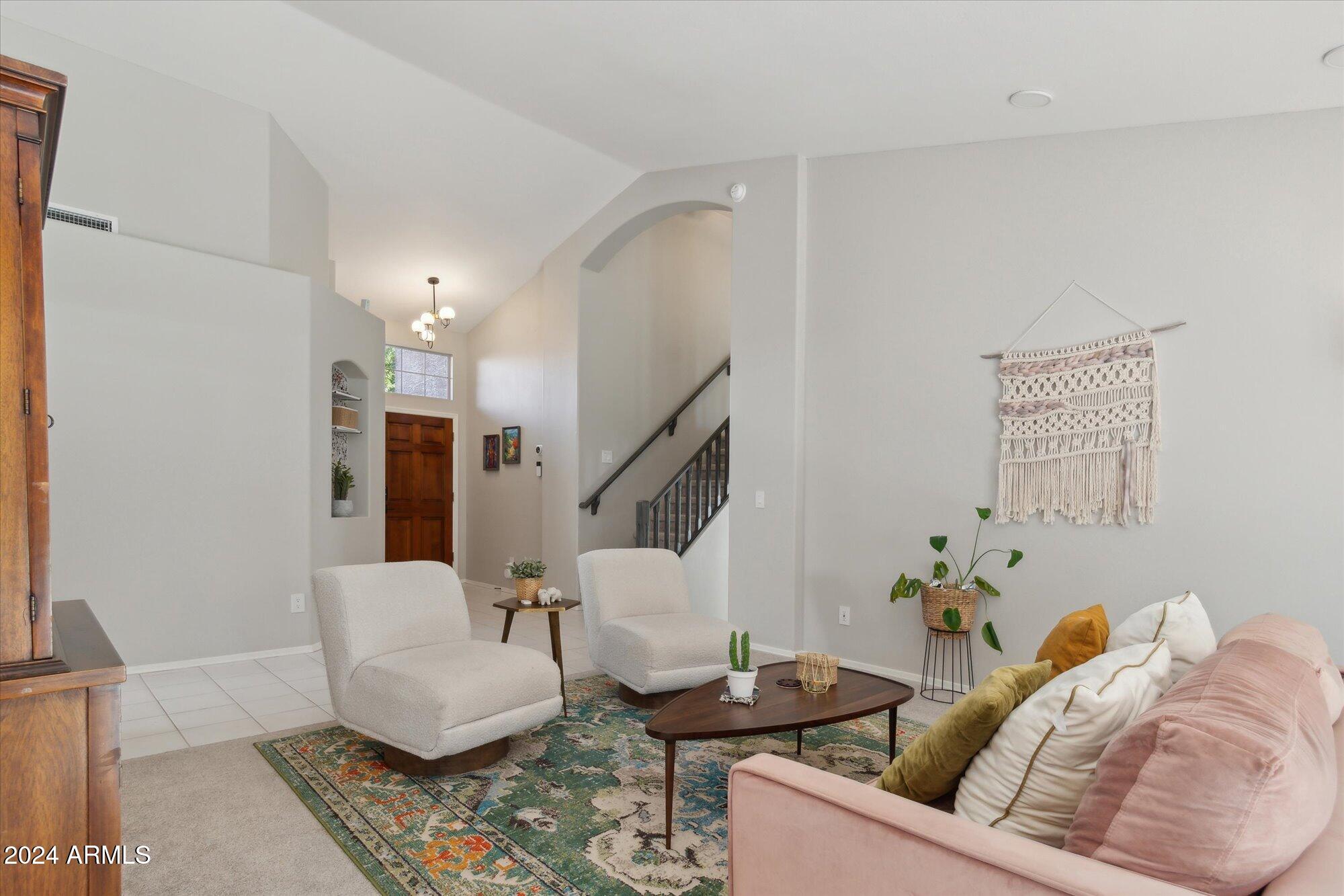 3119 E REDWOOD Court