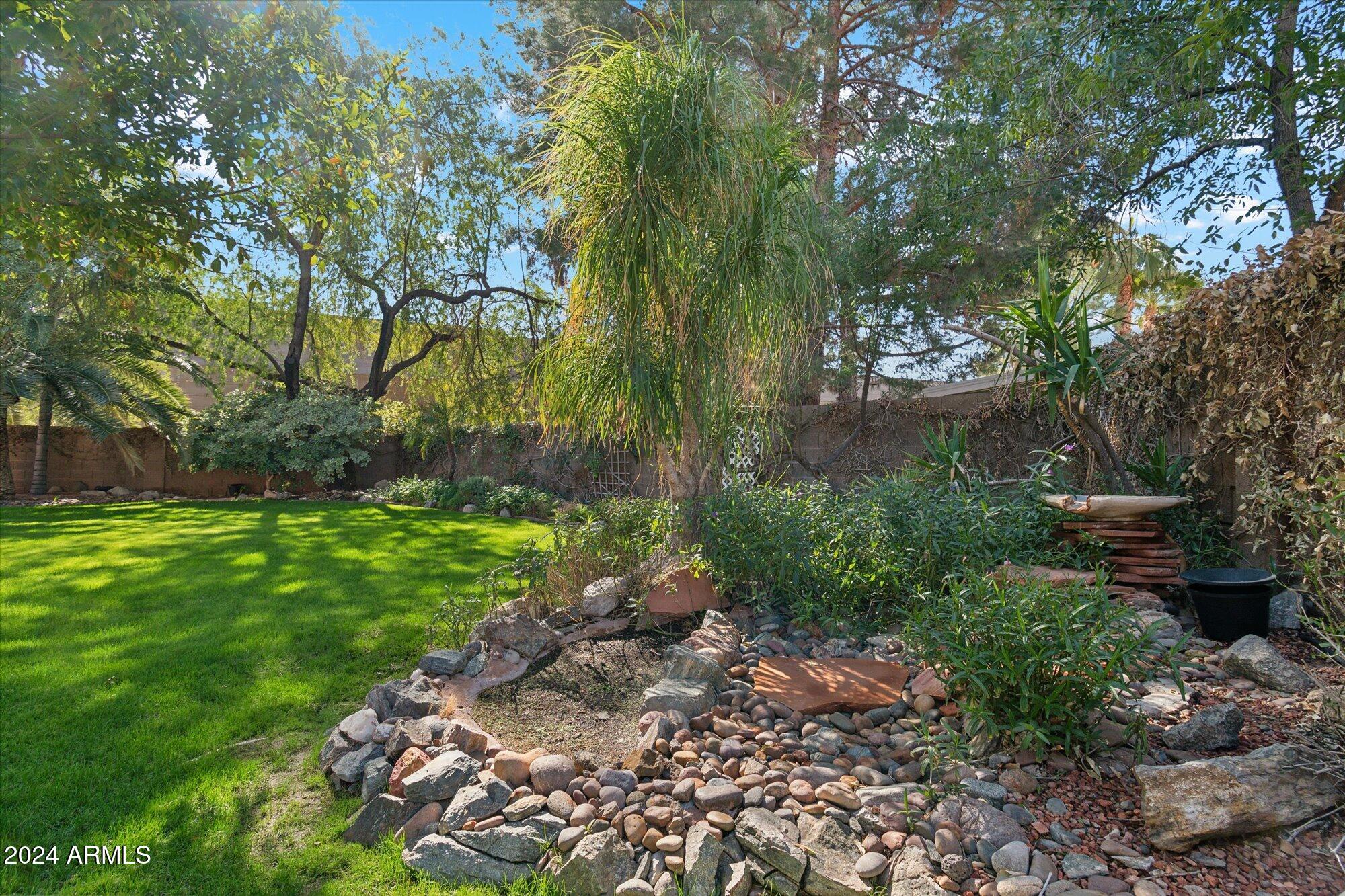 3119 E REDWOOD Court
