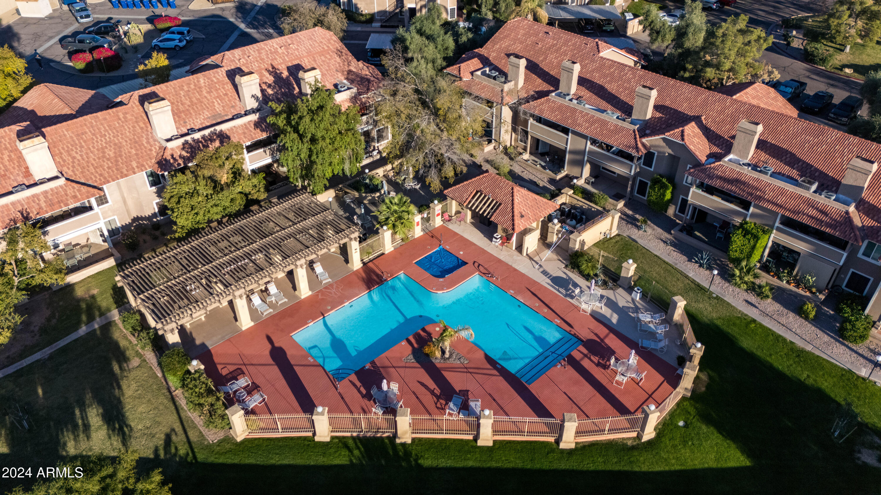 5230 E Brown Road, 260