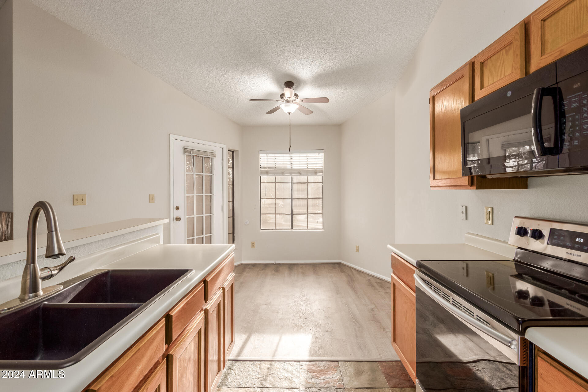 5230 E Brown Road, 260