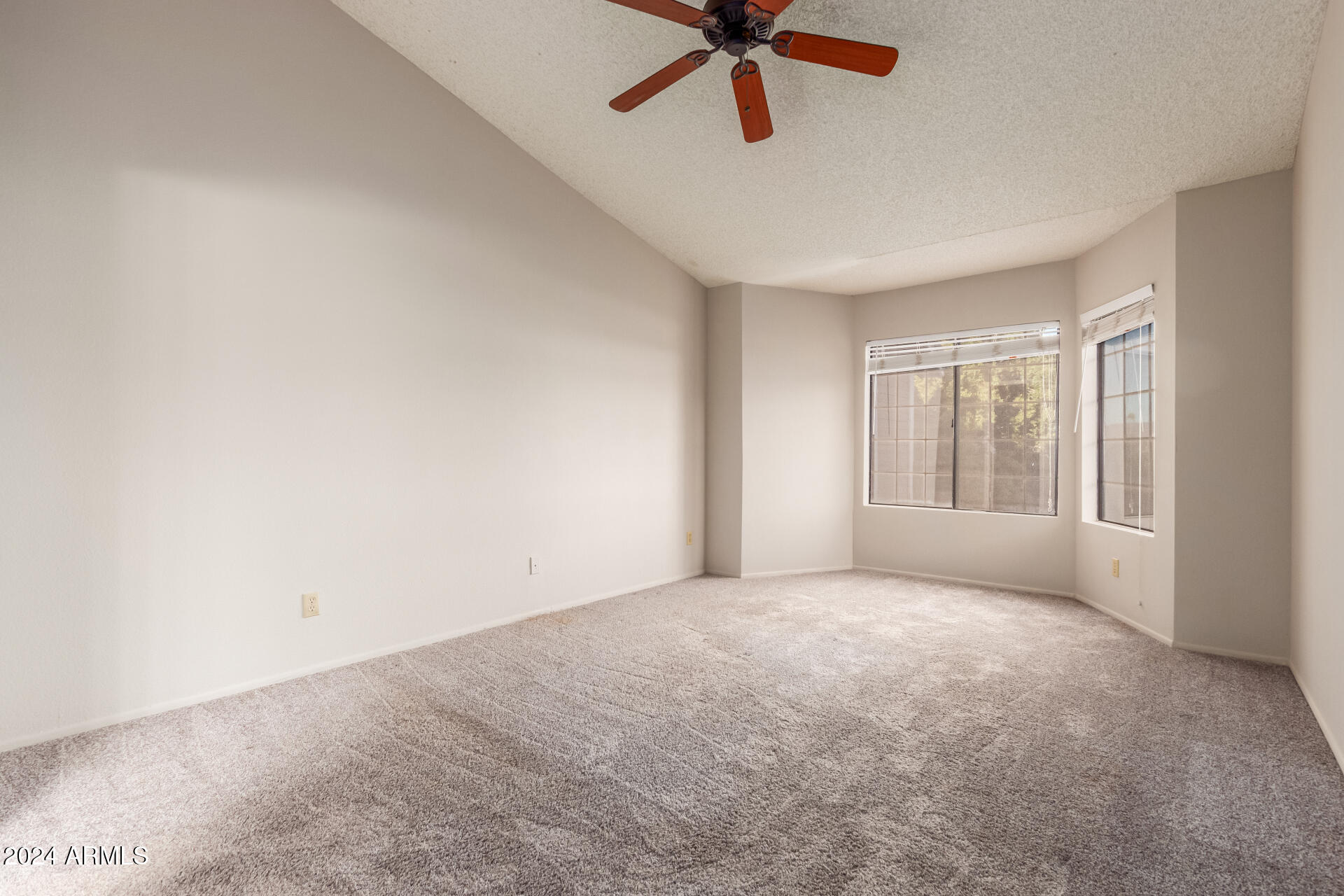 5230 E Brown Road, 260