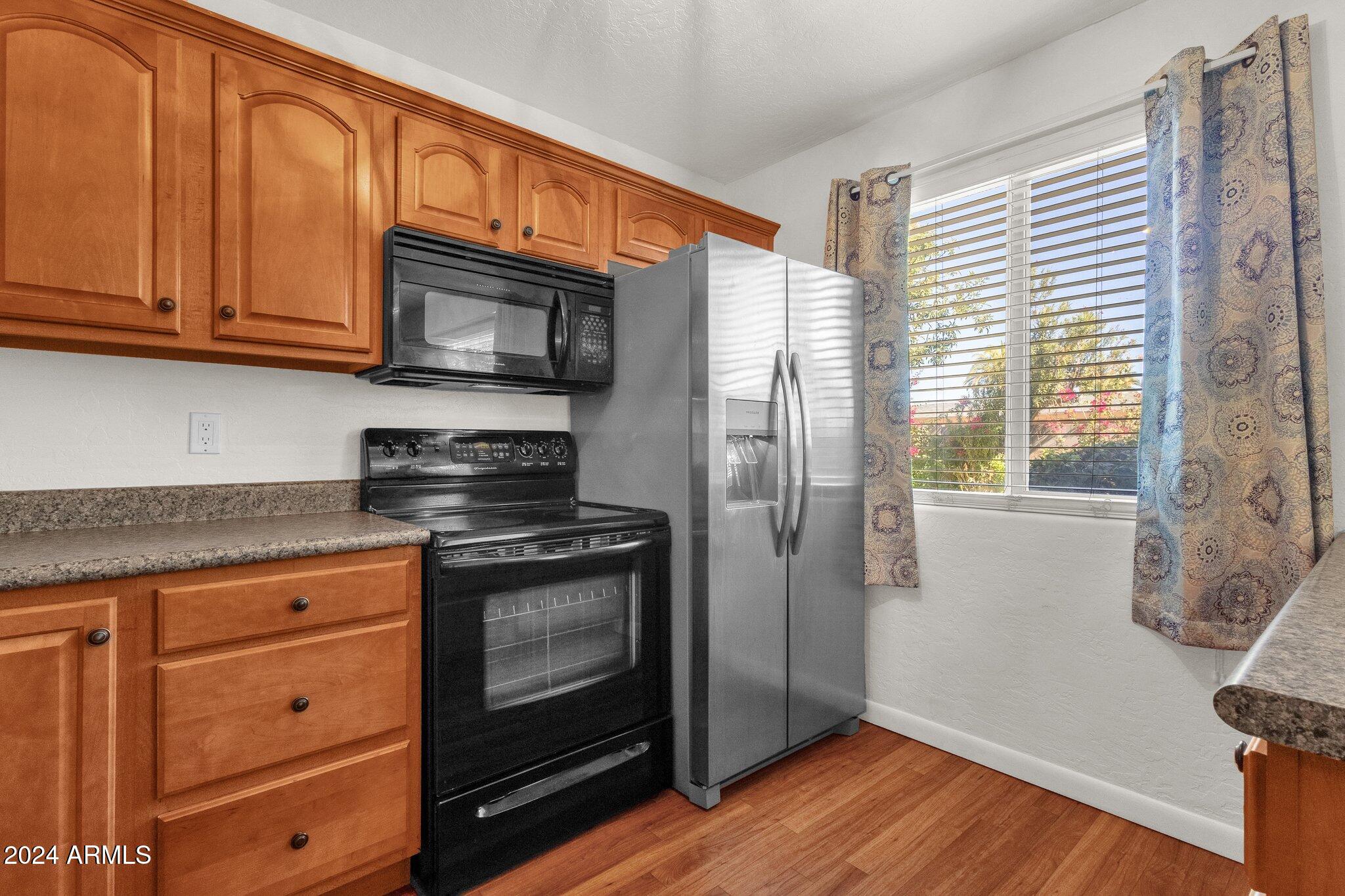 2534 W BERRIDGE Lane # 108